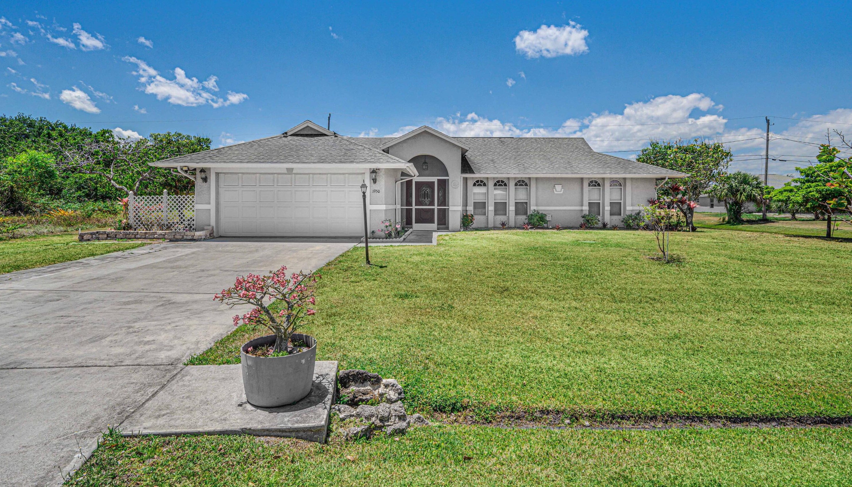 1950 Lavina Cir, Fort Pierce, FL 34952-6646