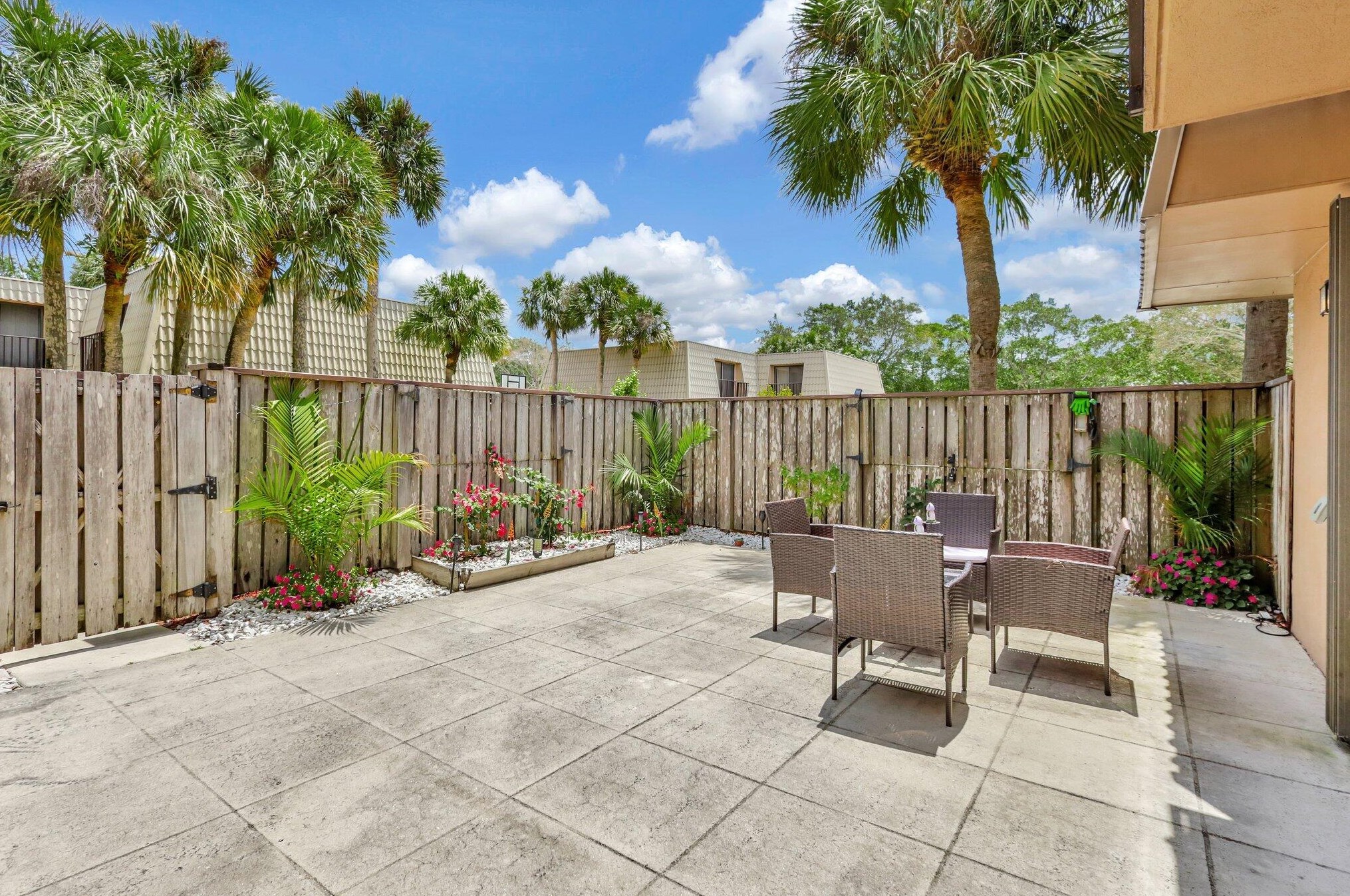 5907 59th Way, West Palm Beach, FL 33409-7134