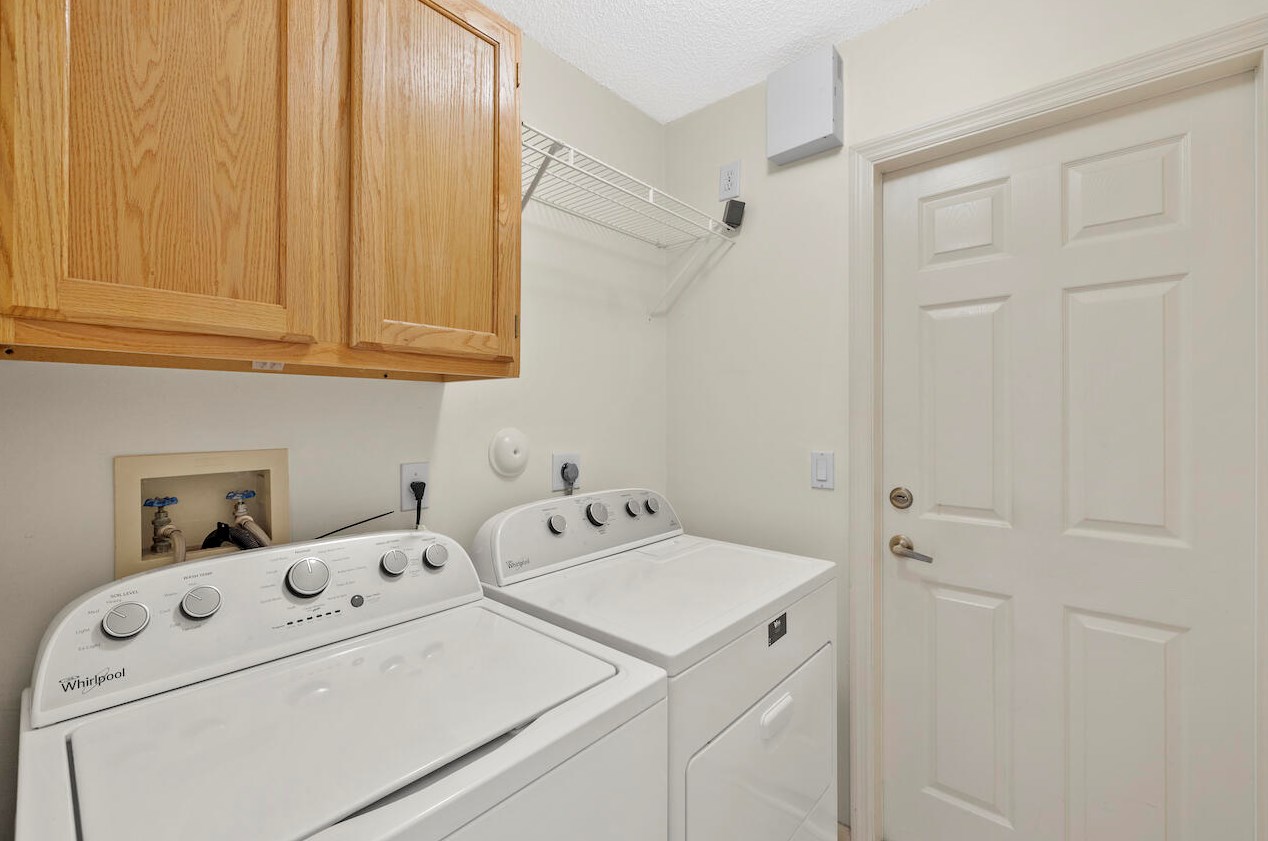 5989 Las Colinas Cir, Lake Worth FL  33463-6558 exterior