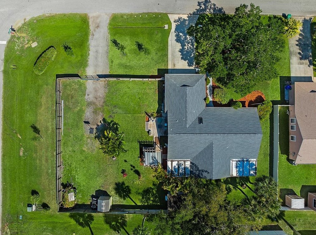 530 Atlantus Ter, Sebastian, FL 32958-5977