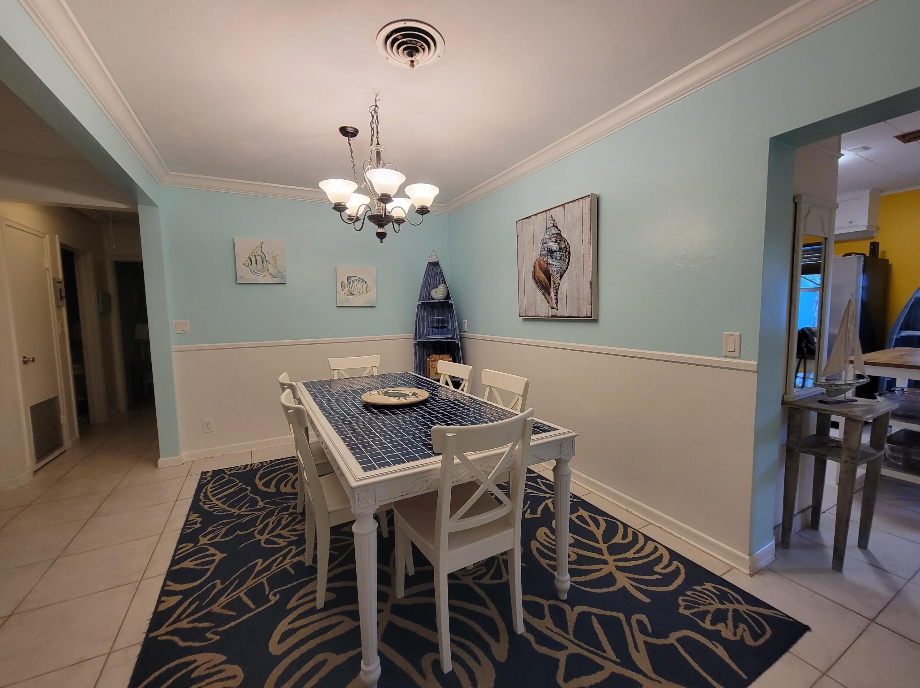 140 Ocean Ave, Boynton Beach FL 33435-4575 exterior