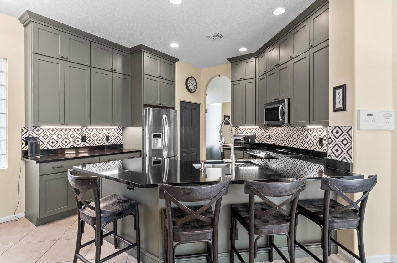 9680 Vineyard Ct, Boca Raton FL 33428-4346 exterior