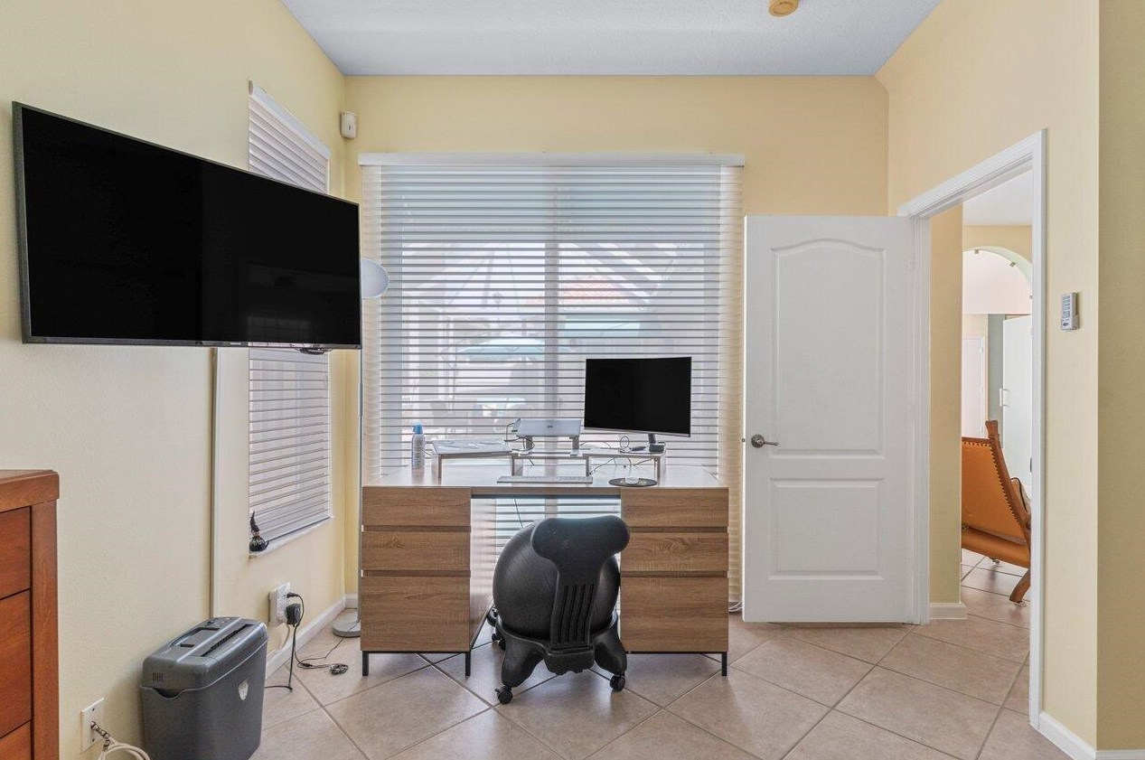 9680 Vineyard Ct, Boca Raton FL 33428-4346 exterior