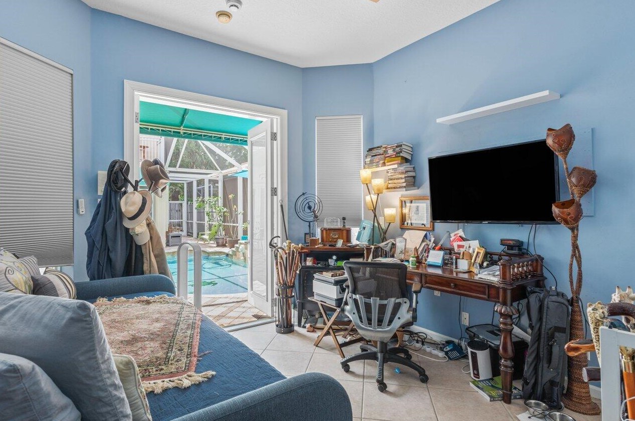 9680 Vineyard Ct, Boca Raton FL 33428-4346 exterior