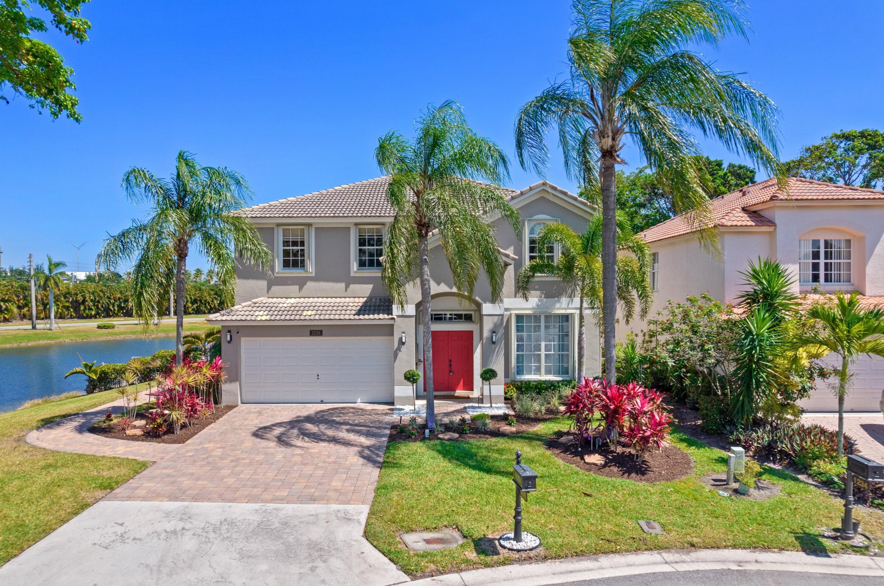 1236 Avondale Ln, West Palm Beach, FL 33409