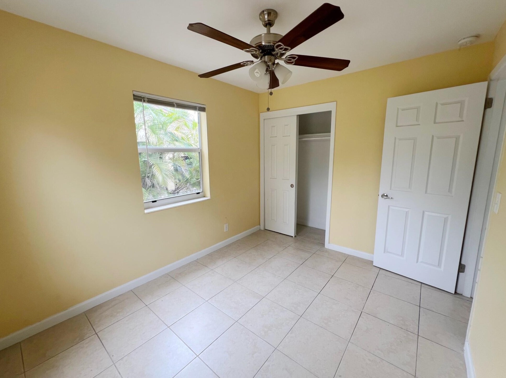 117 Atlantic Dr, Boynton Beach FL  33435-1646 exterior