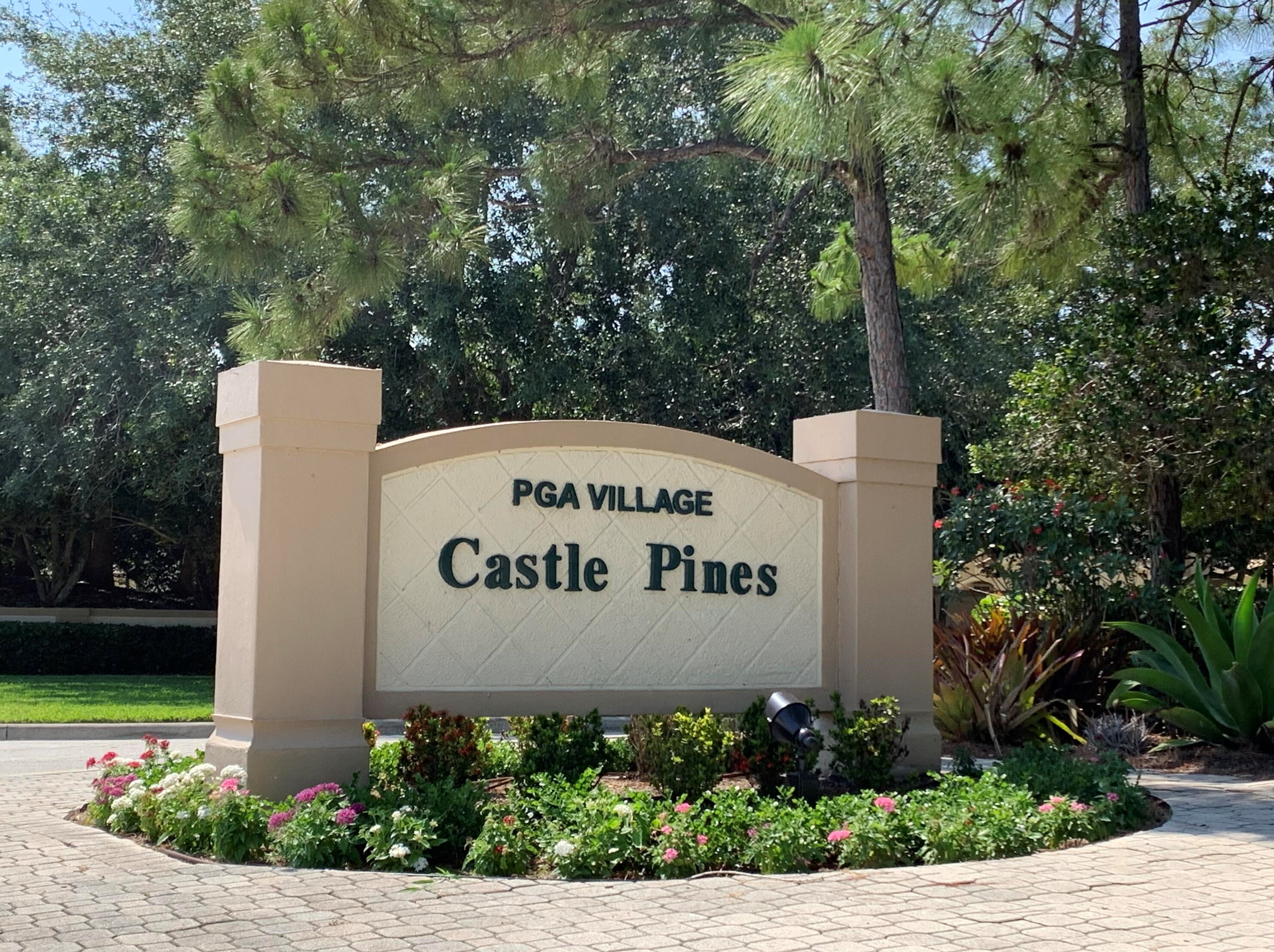 8033 Carnoustie Pl, Fort Pierce, FL 34986-3318