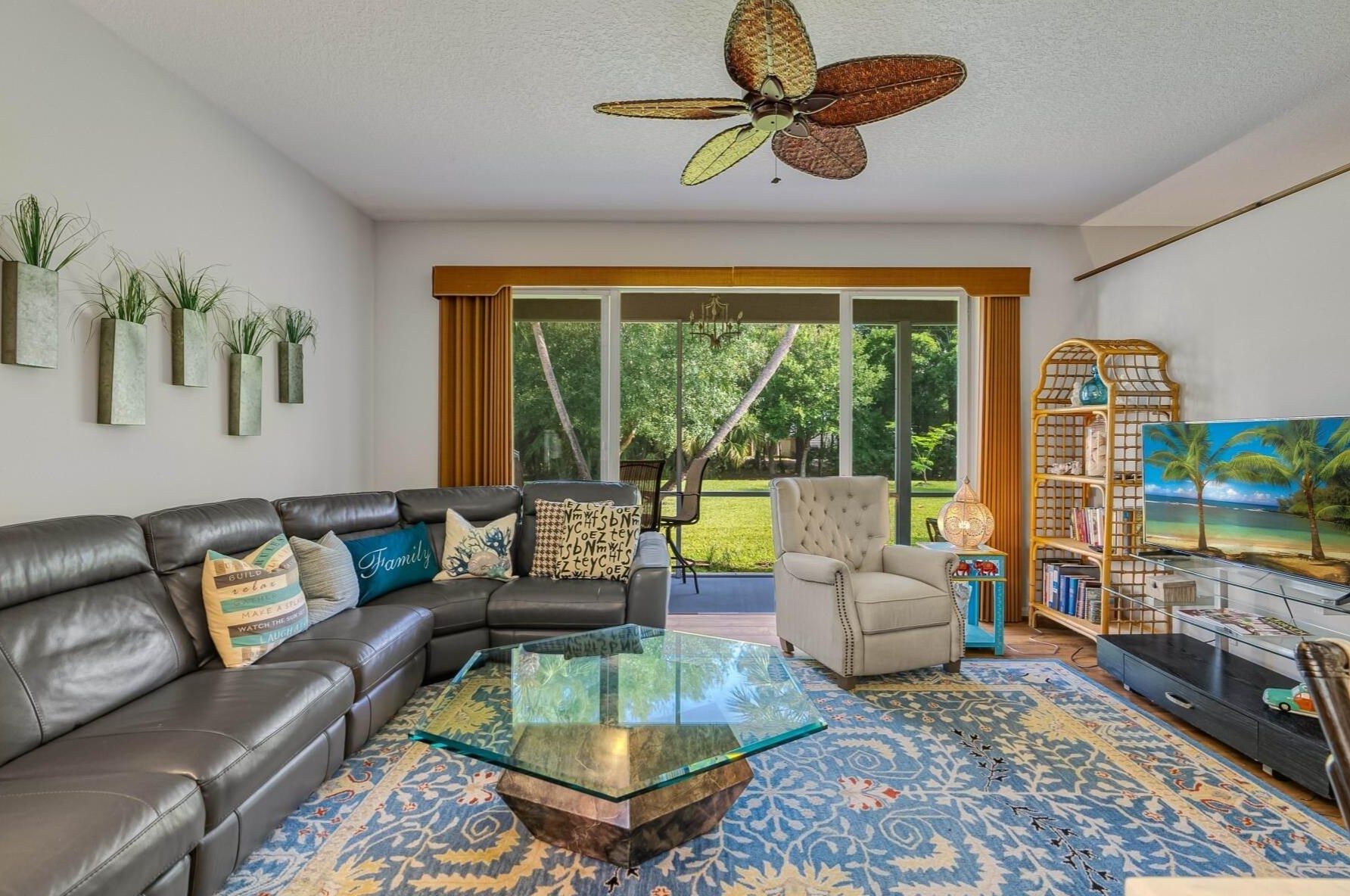 6080 46 Ln, Vero Beach FL  32967-6318 exterior