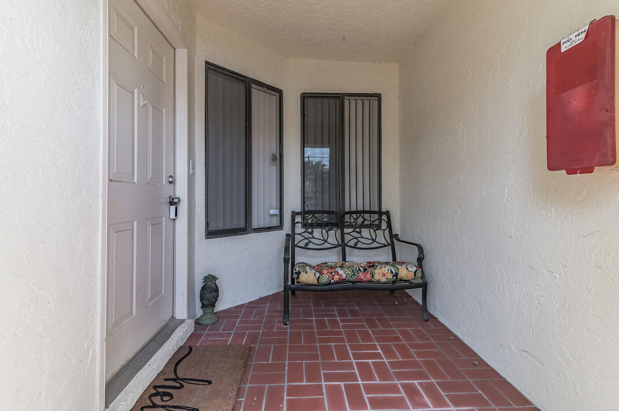 508 Sea Oats Dr, West Palm Beach, FL 33408-1432