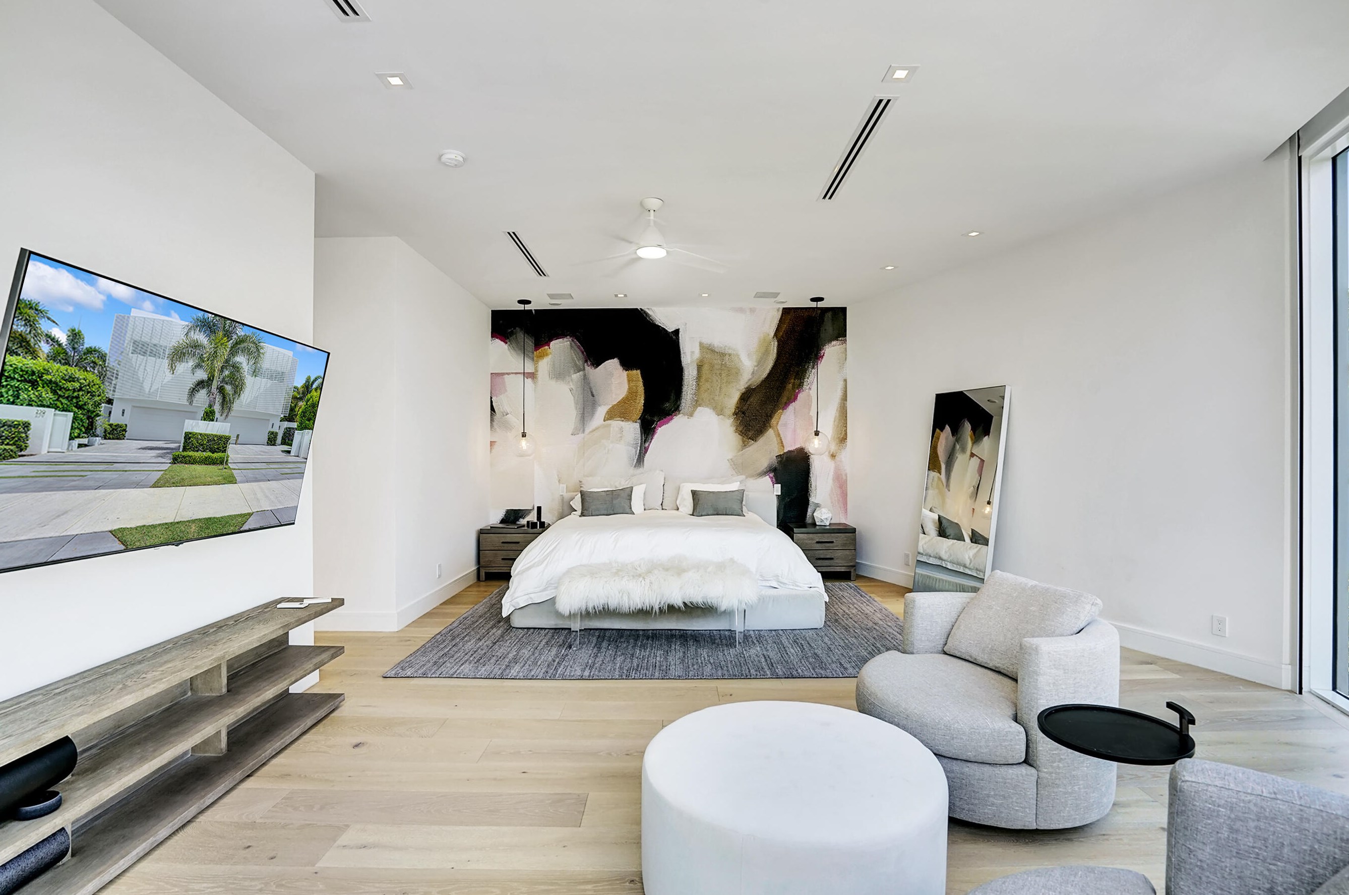 233 7 Ave, Delray Beach FL 33483-5518 exterior