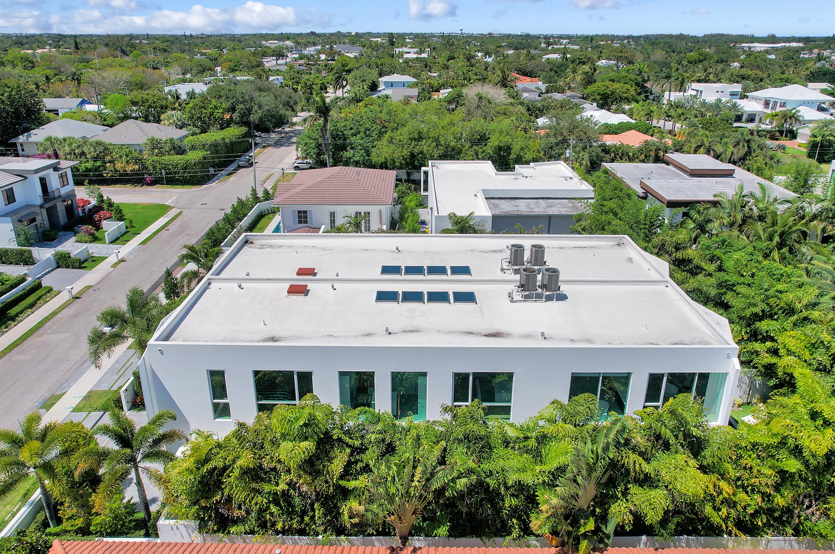 233 7 Ave, Delray Beach FL 33483-5518 exterior