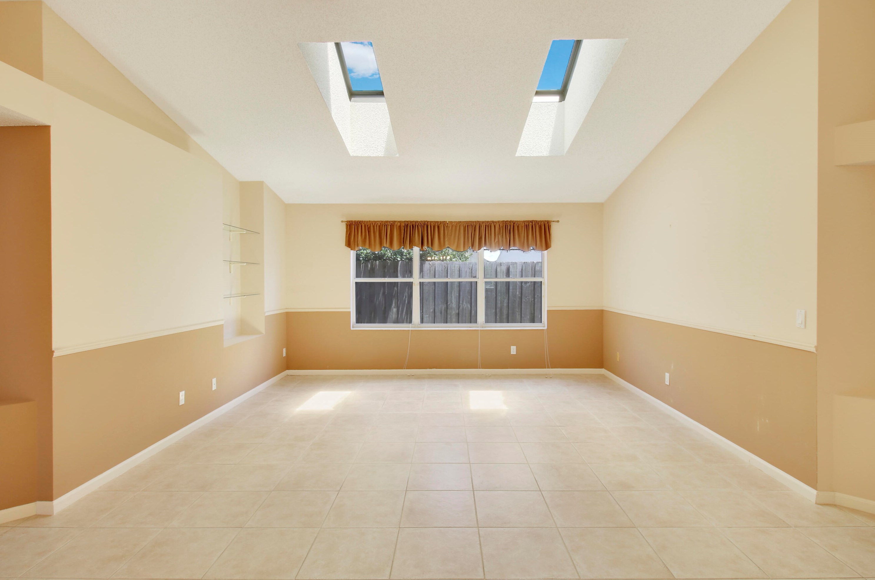 6140 Windlass Cir, Boynton Beach, FL 33472-5117