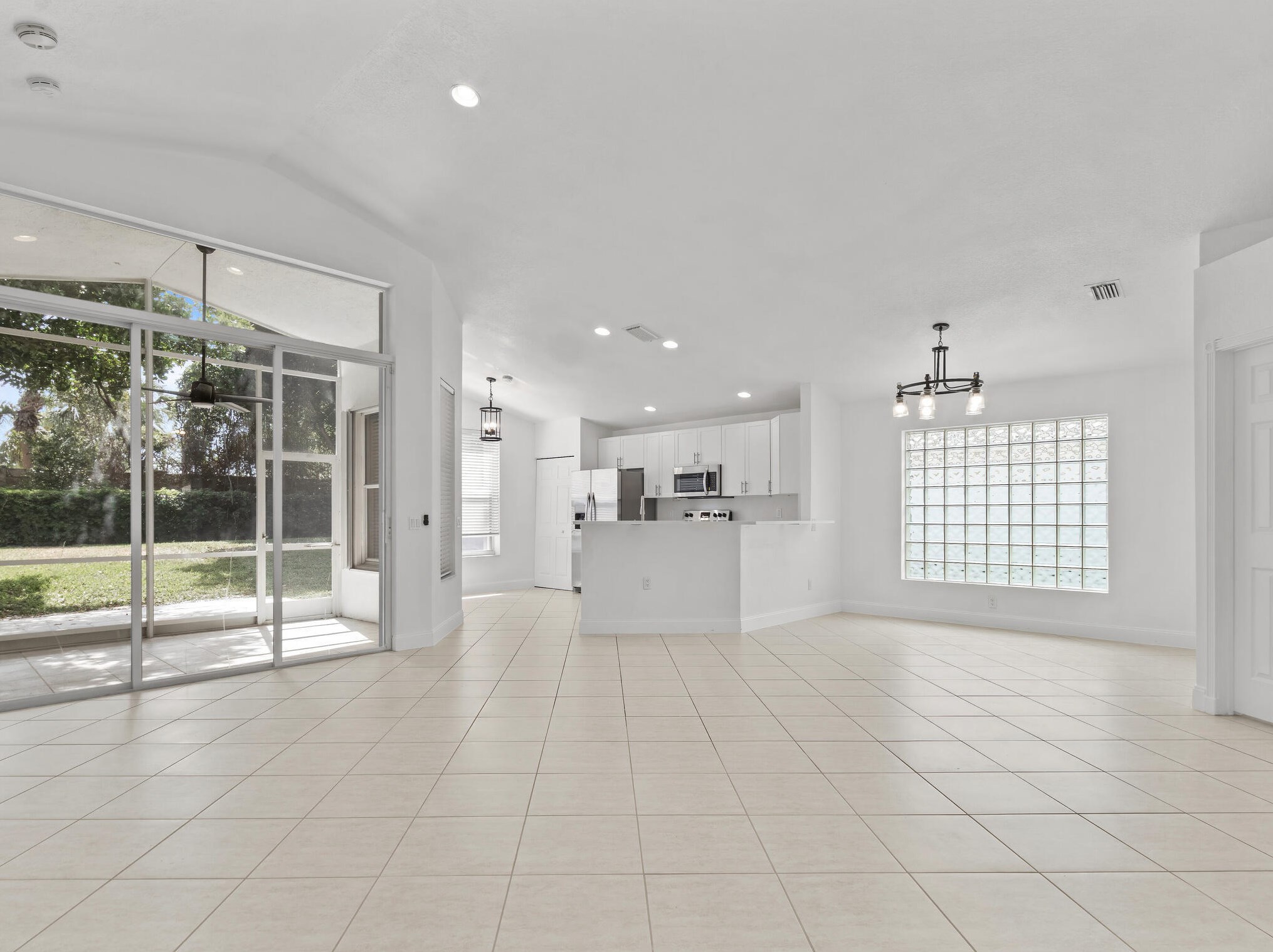 11136 Kaui Ct, Boynton Beach FL 33437-7018 exterior