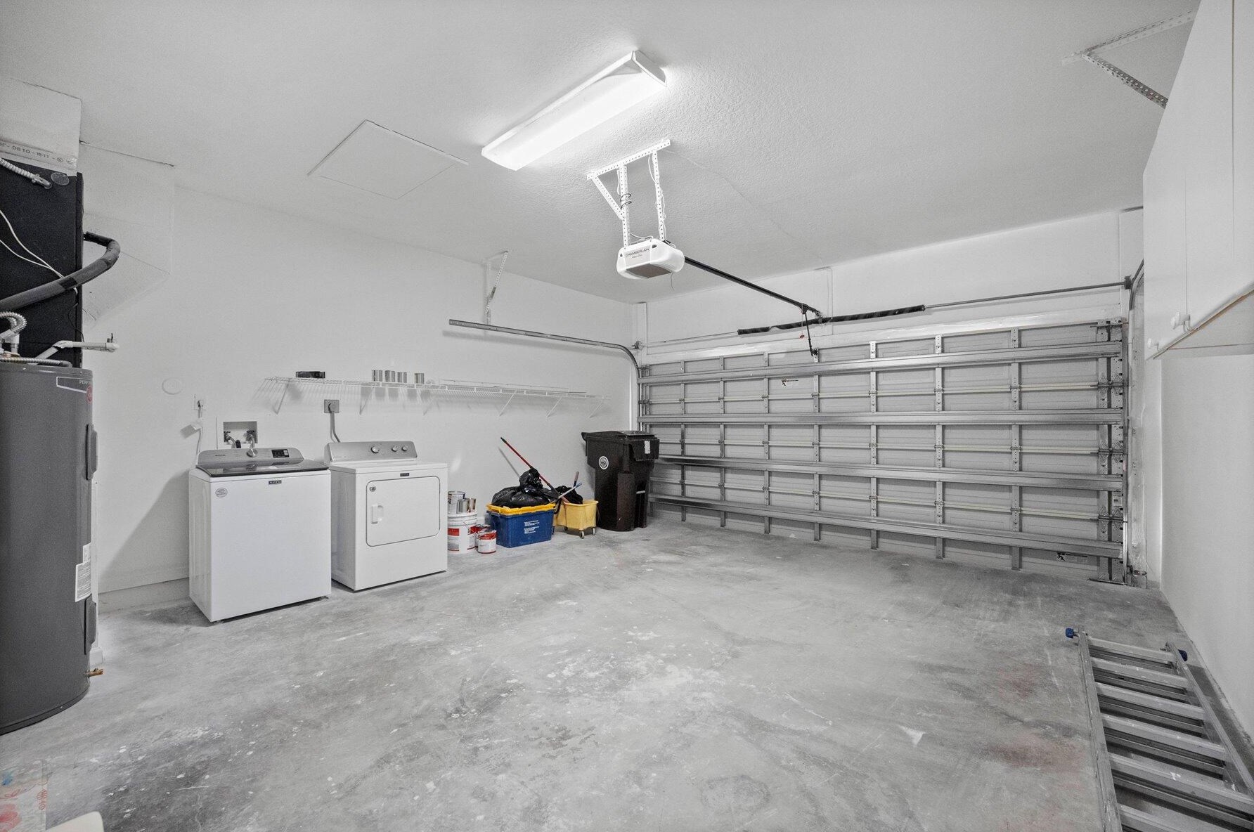 8226 Quail Mdw Way, West Palm Beach FL  33412-1516 exterior