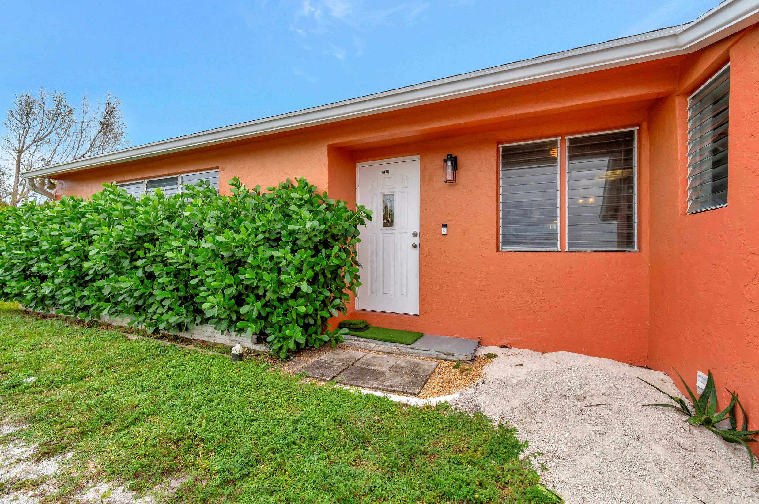 3856 7th Ave, Lake Worth FL  33461-2826 exterior