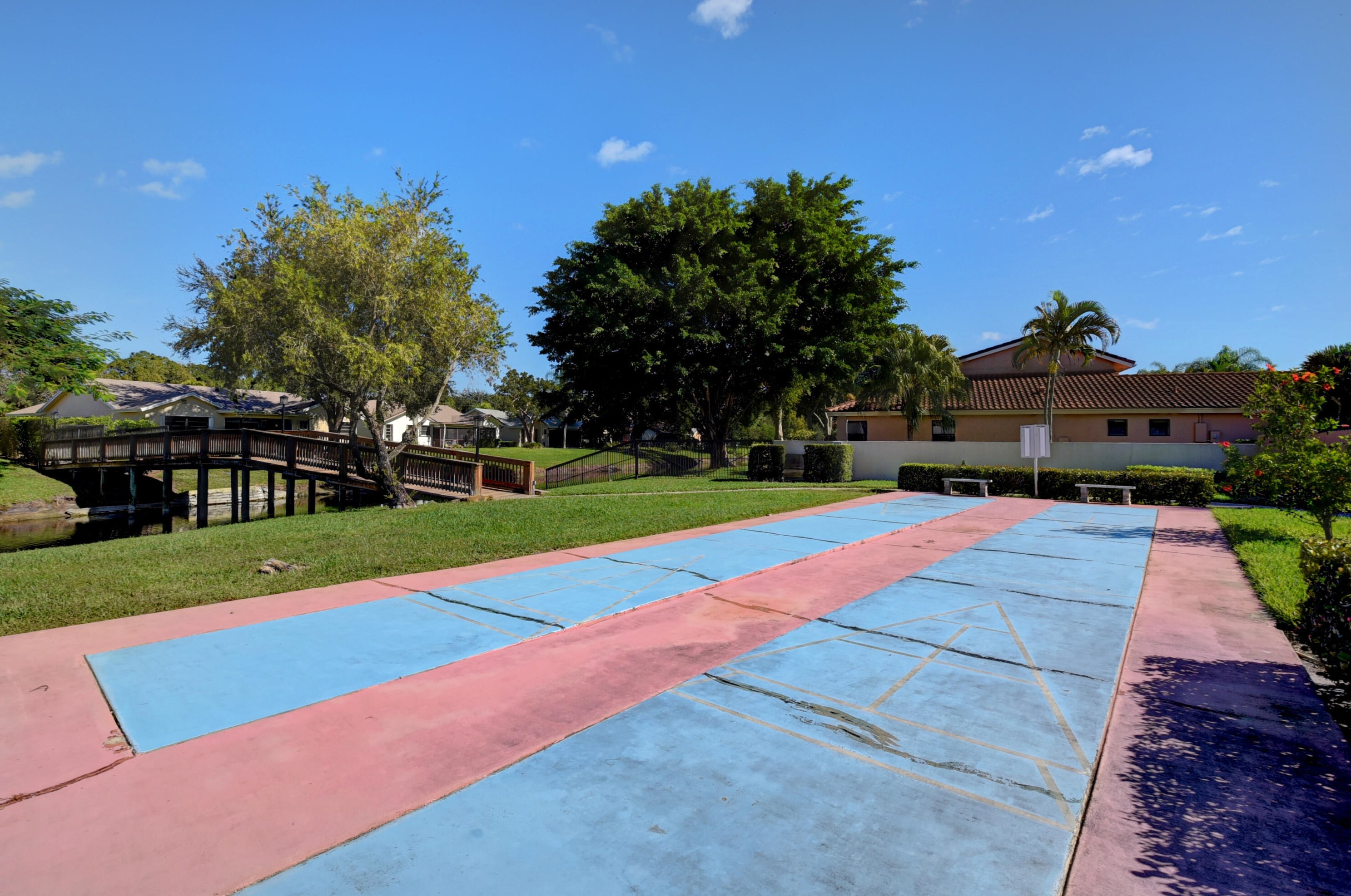 10976 Hidden Lk Pl, Boca Raton FL 33498-1676 exterior