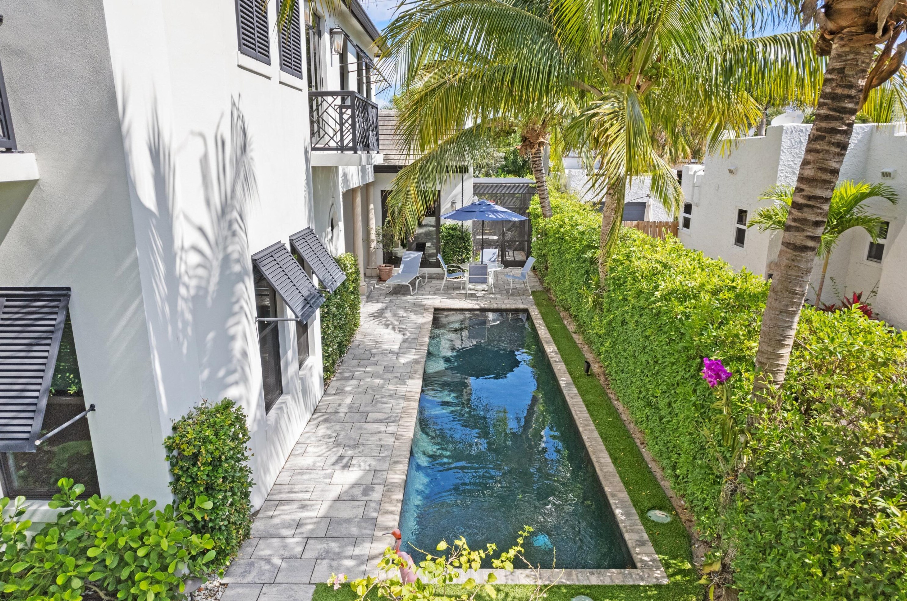 533 Westwood Rd, West Palm Beach, FL 33401-7855