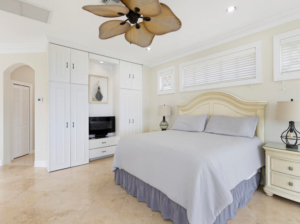 5510 Hbr Vlg Dr, Vero Beach FL  32967-7369 exterior