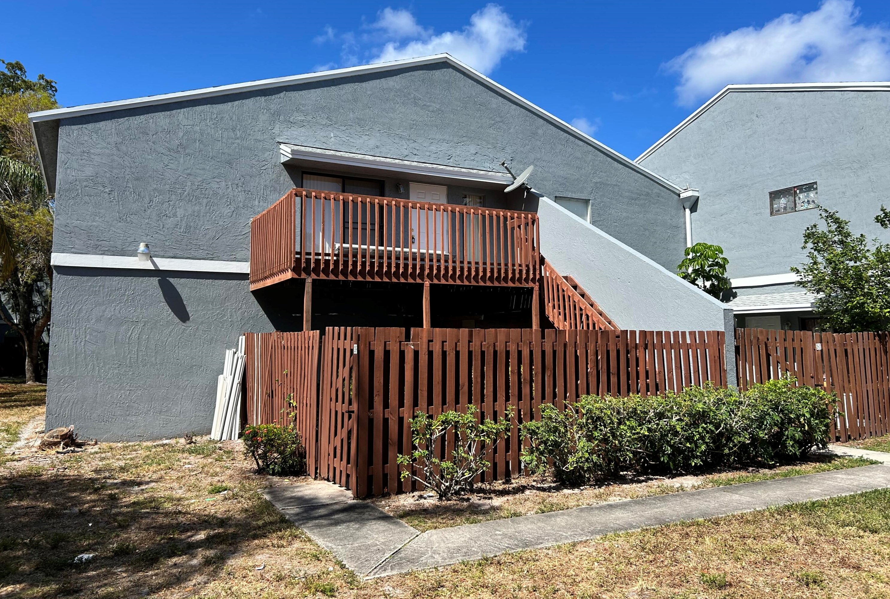 28 Crossings Cir, Boynton Beach, FL 33435-2197