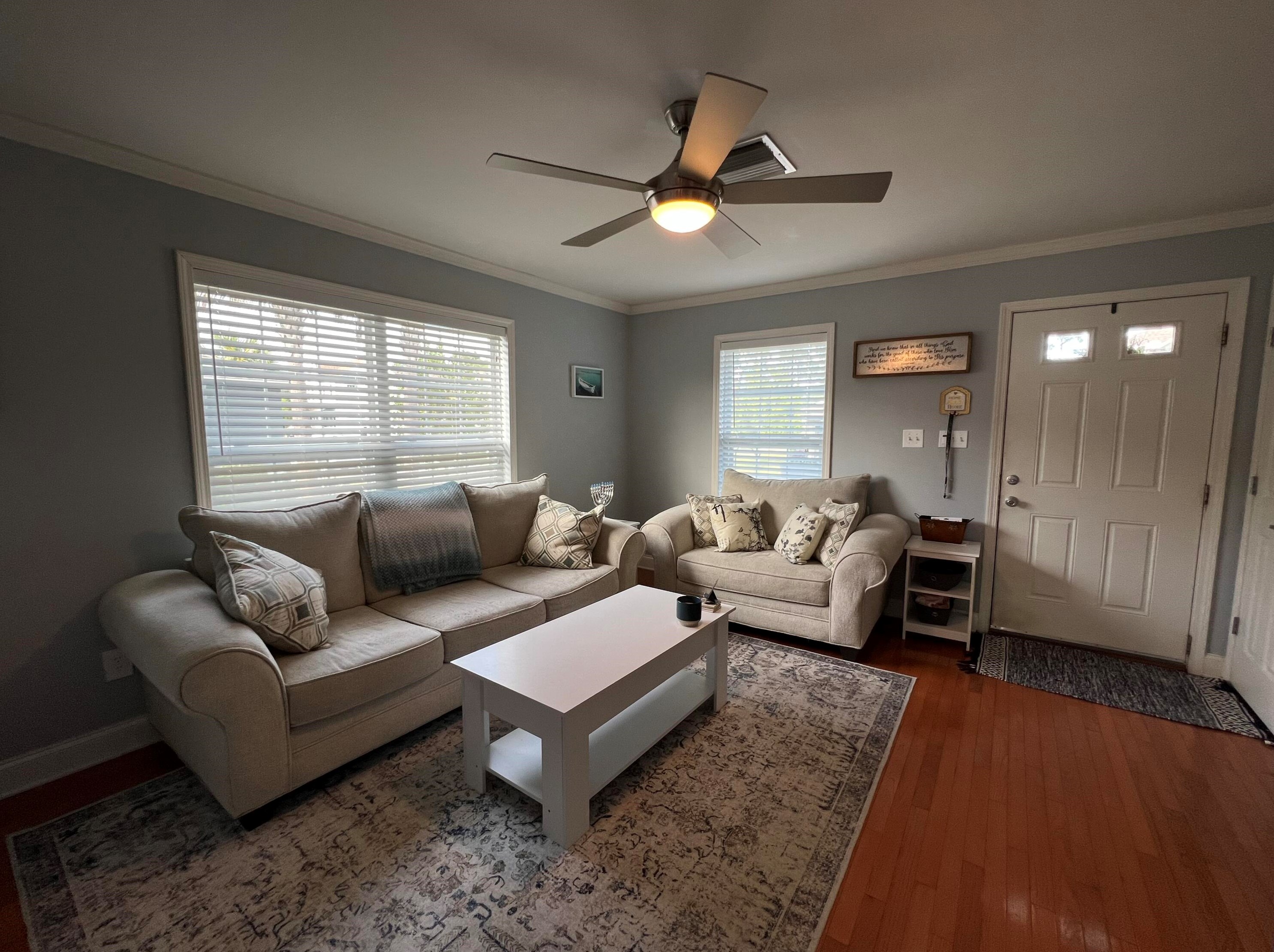 3359 Park Dr, Fort Pierce, FL 34982-8427