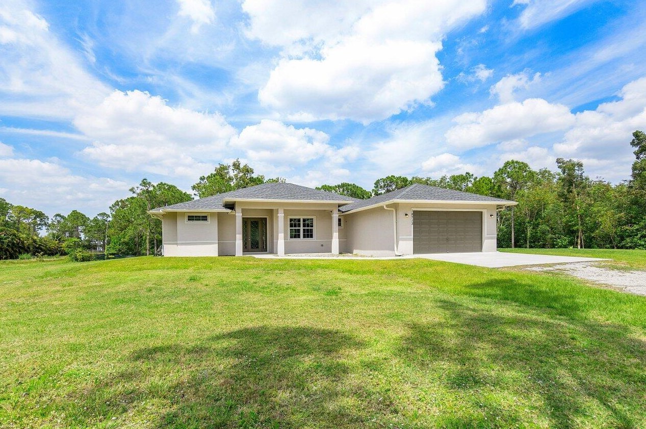 18713 92nd Ln, Town of Loxahatchee Groves, FL 33470