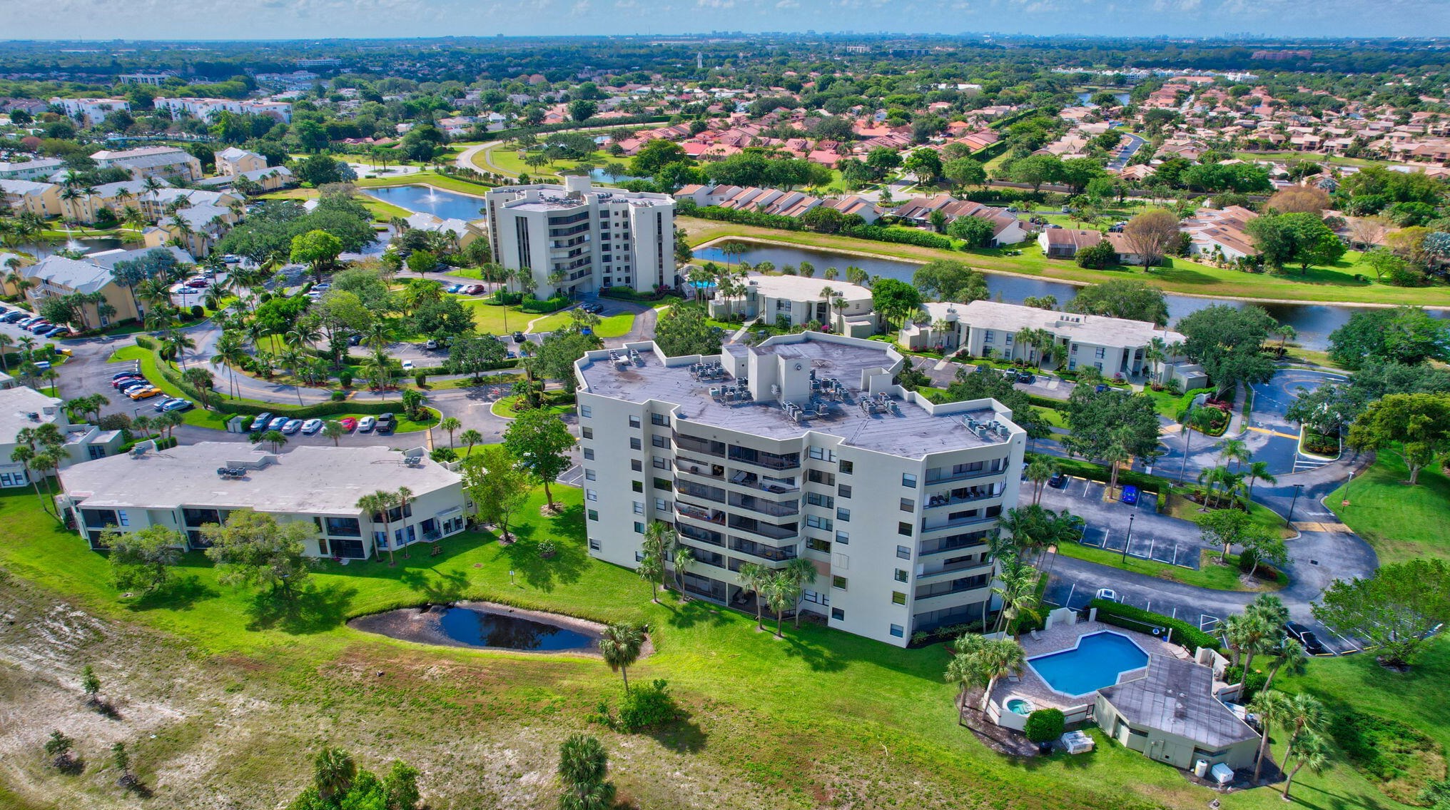 6463 La Costa Dr, Boca Raton FL  33433-6678 exterior