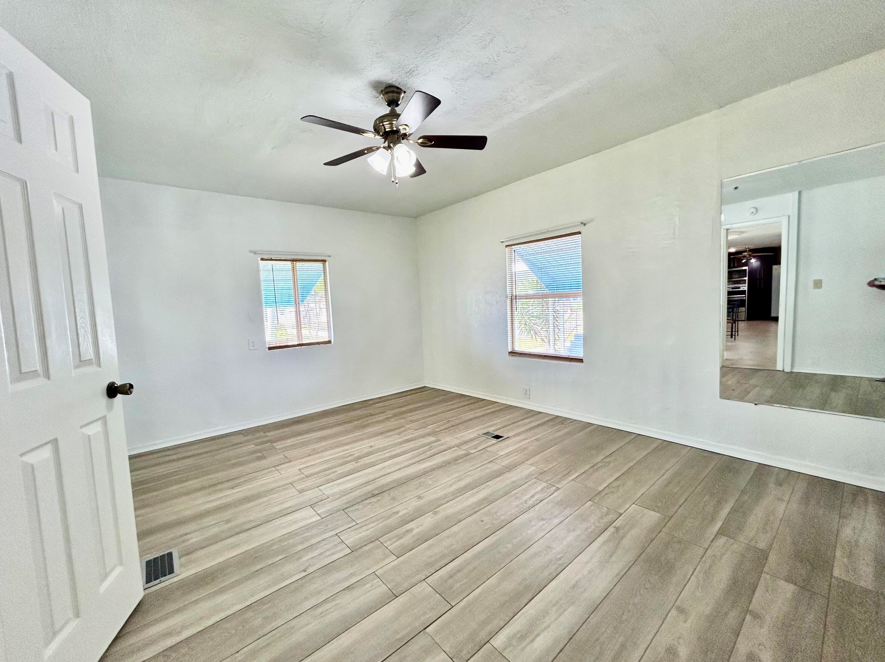 4375 Mockingbird Dr, Boynton Beach FL 33436-2635 exterior