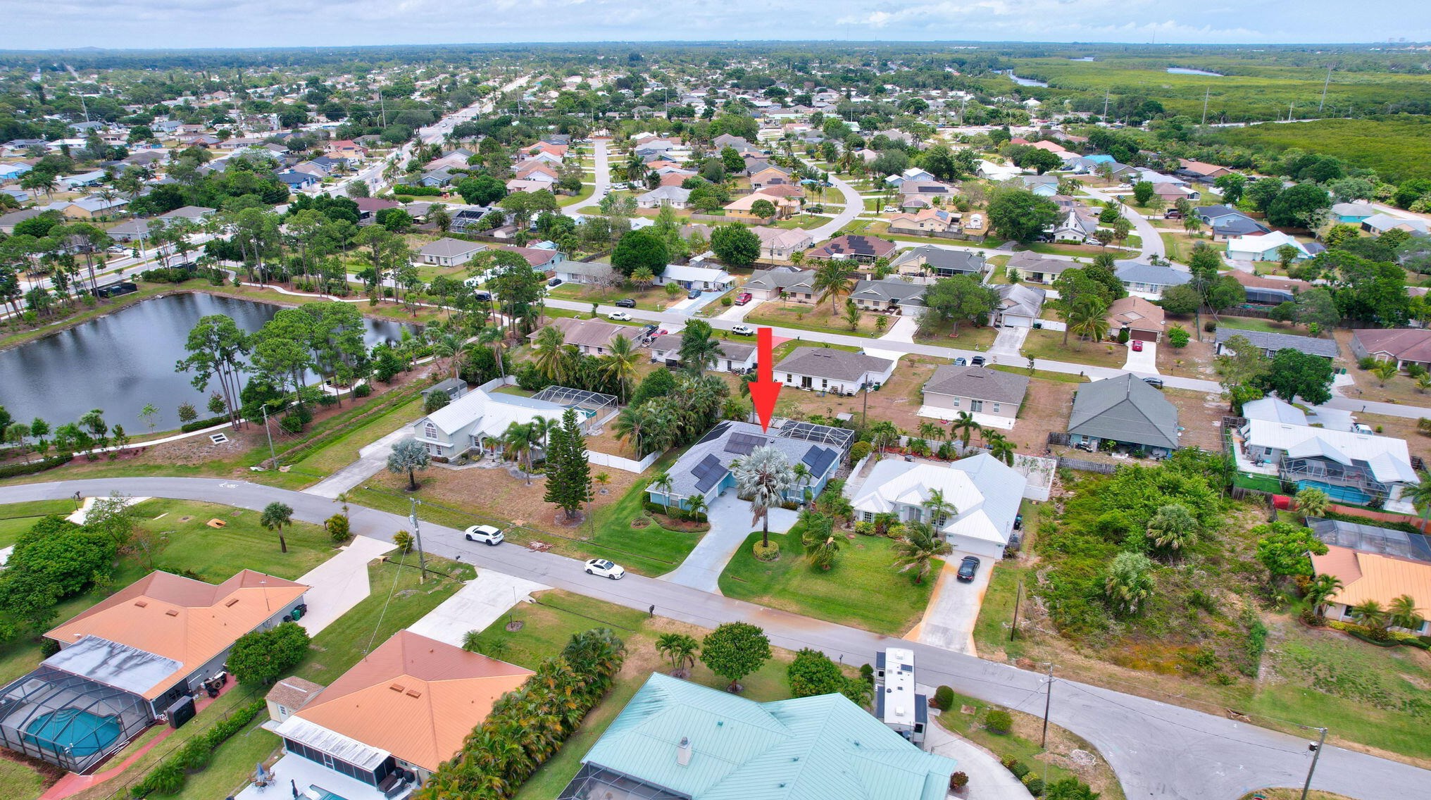 753 Essex Dr, Fort Pierce FL 34984-5216 exterior