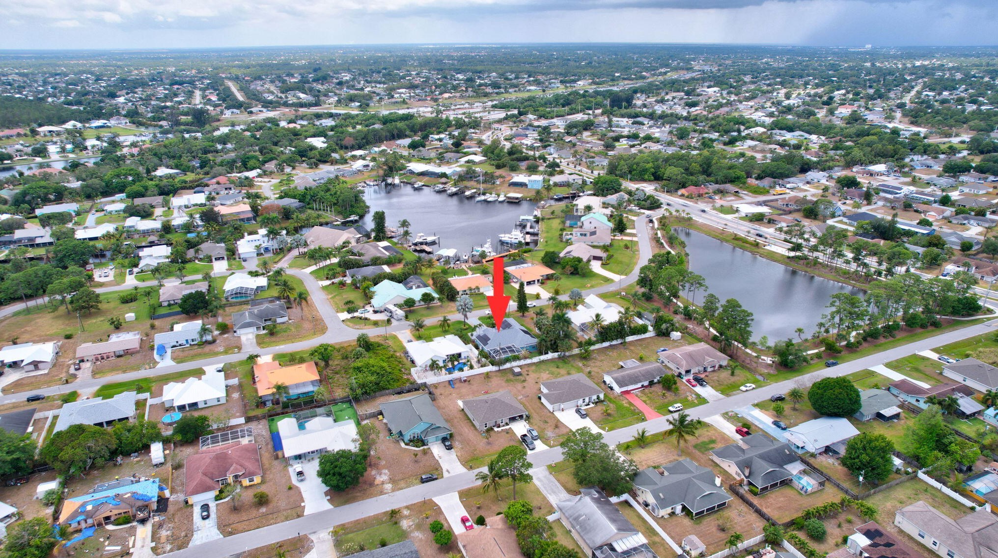 753 Essex Dr, Fort Pierce FL 34984-5216 exterior
