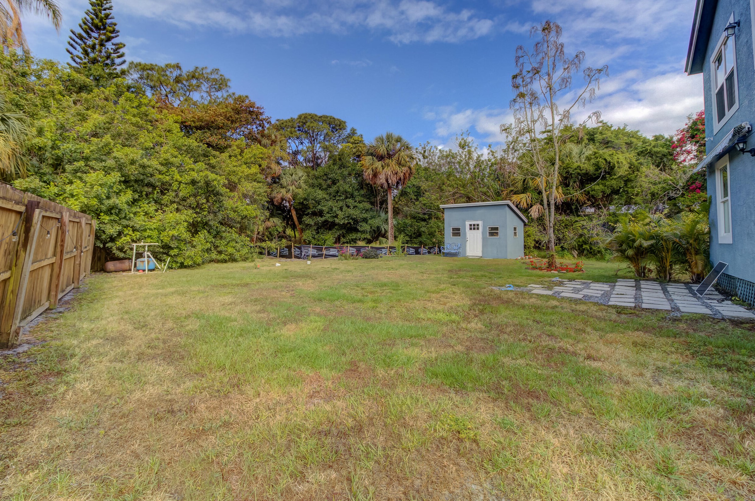 5605 Spruce Dr, Fort Pierce FL  34982-3872 exterior