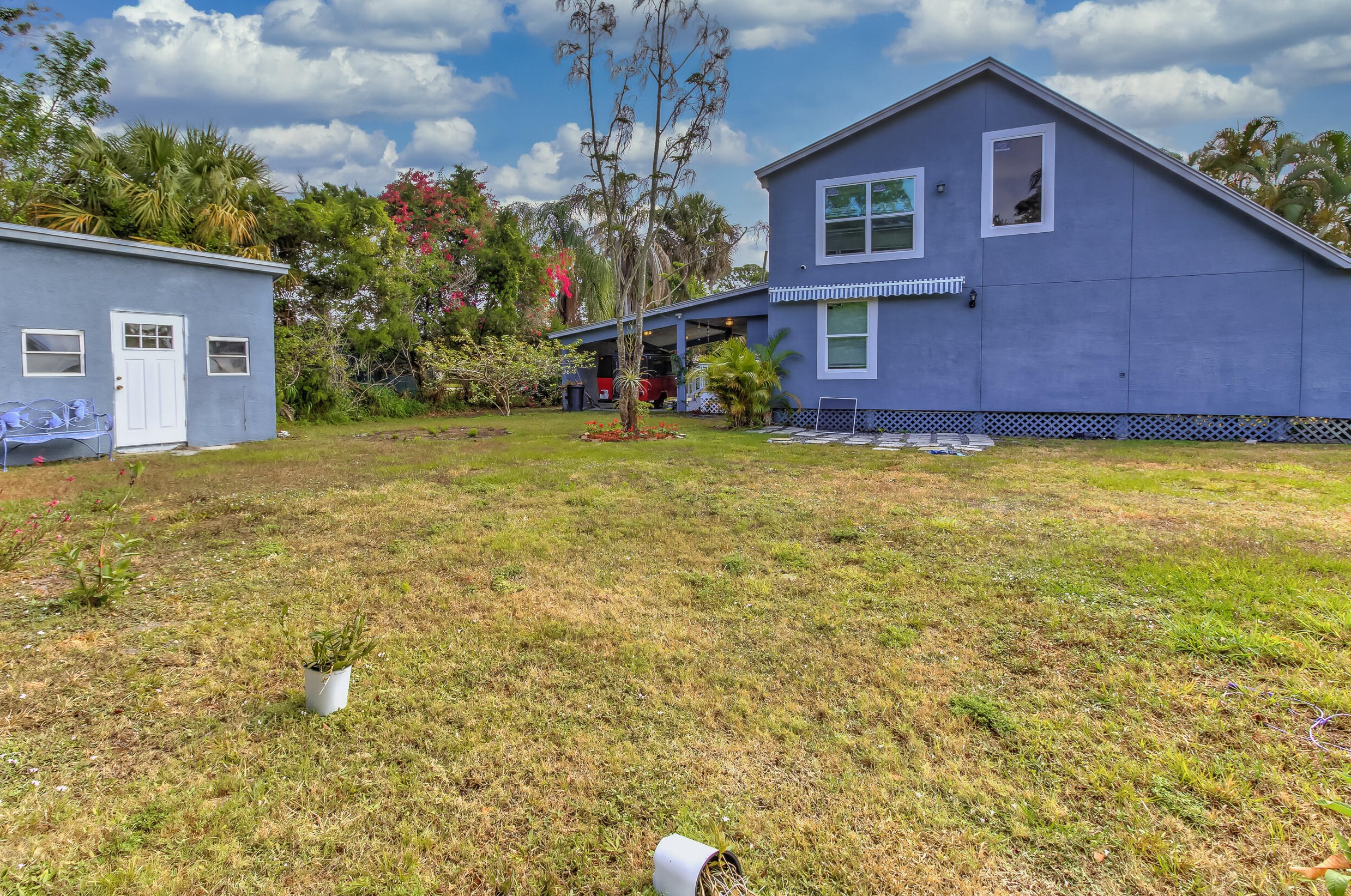 5605 Spruce Dr, Fort Pierce FL  34982-3872 exterior