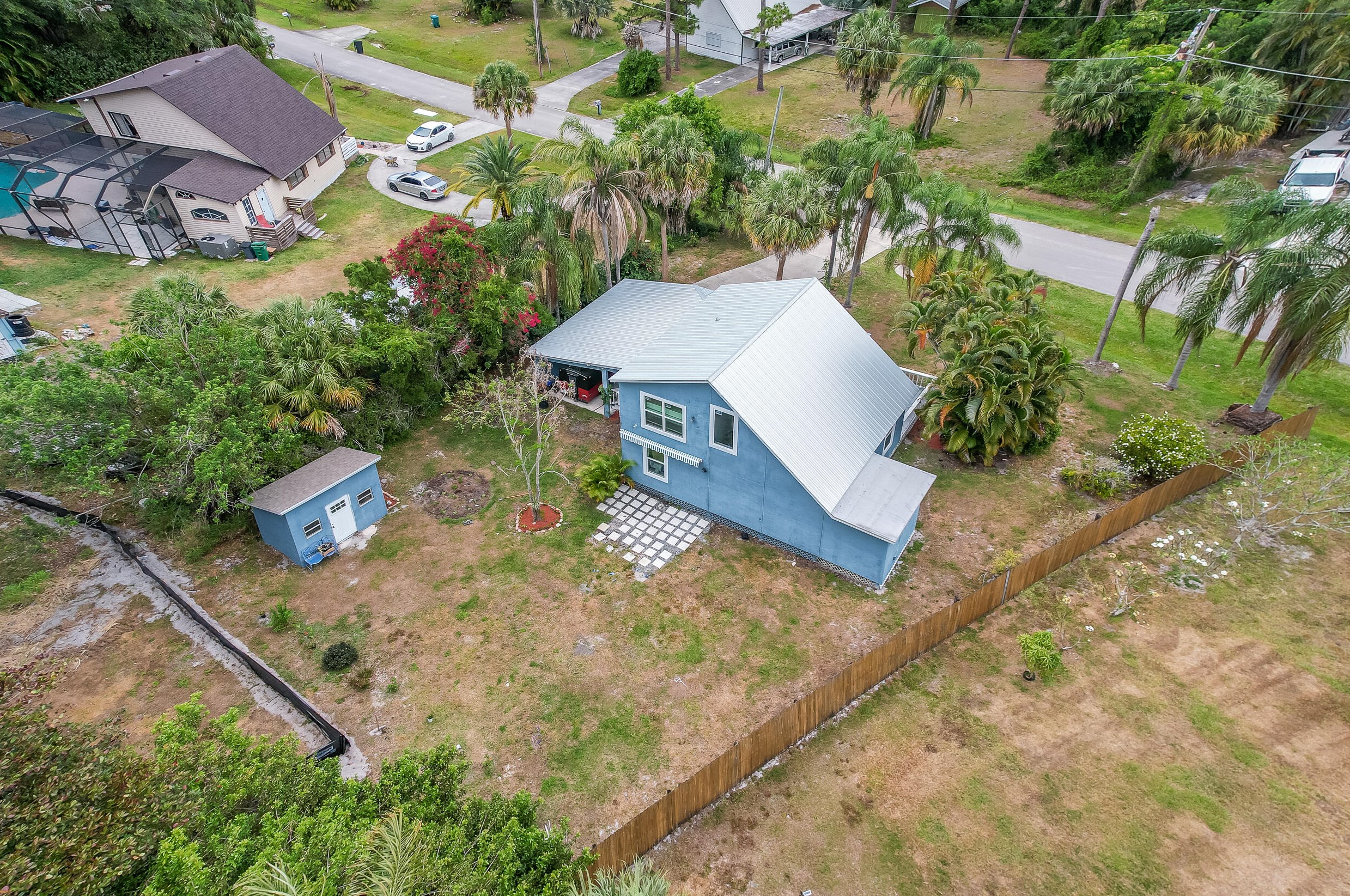 5605 Spruce Dr, Fort Pierce FL  34982-3872 exterior