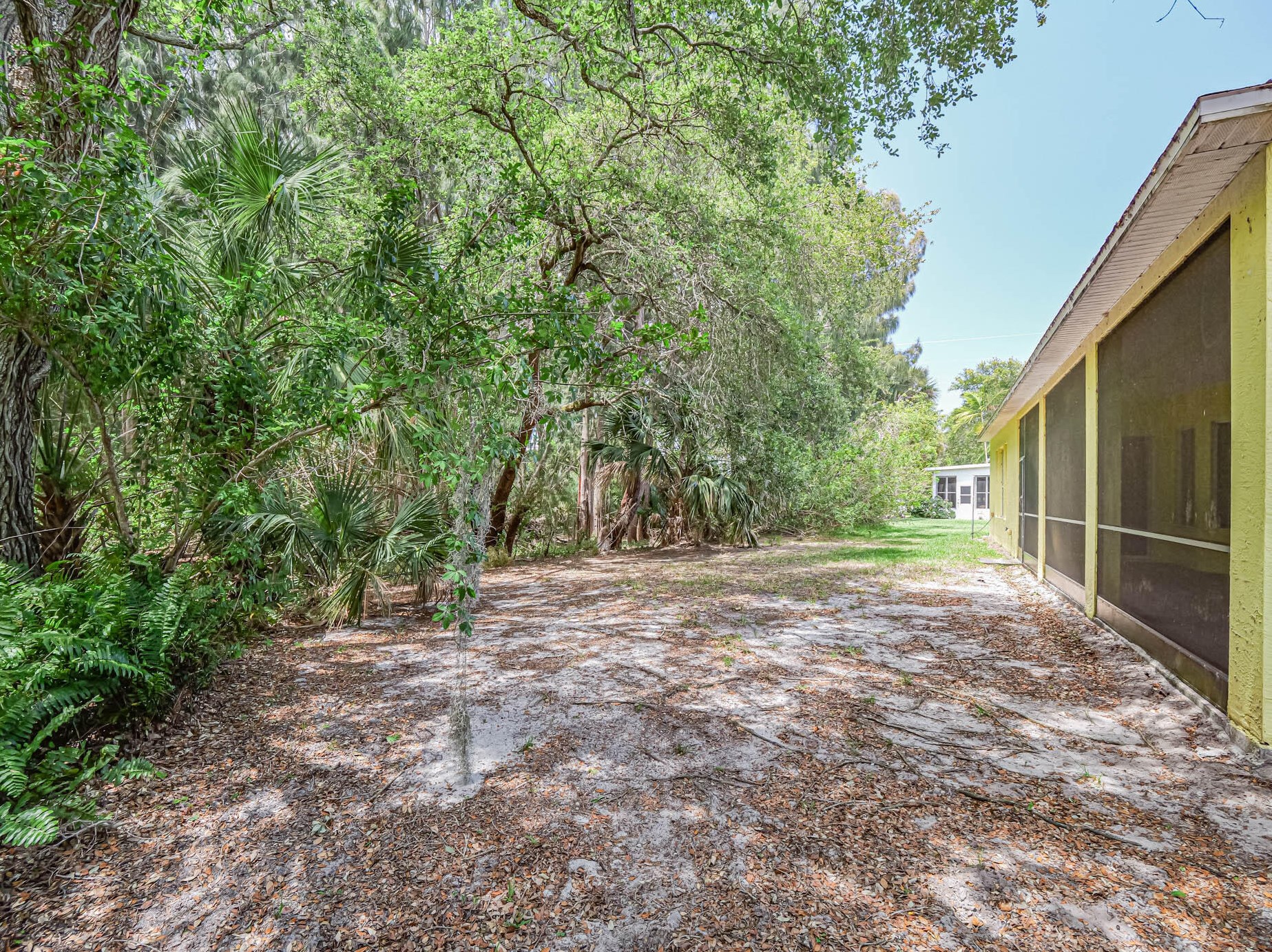 335 25 Ave, Vero Beach FL 32960-3061 exterior