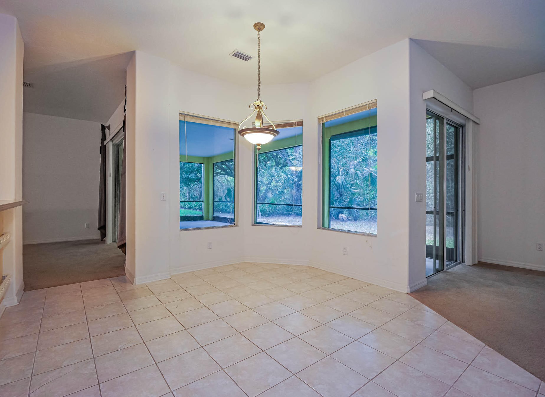 335 25 Ave, Vero Beach FL 32960-3061 exterior