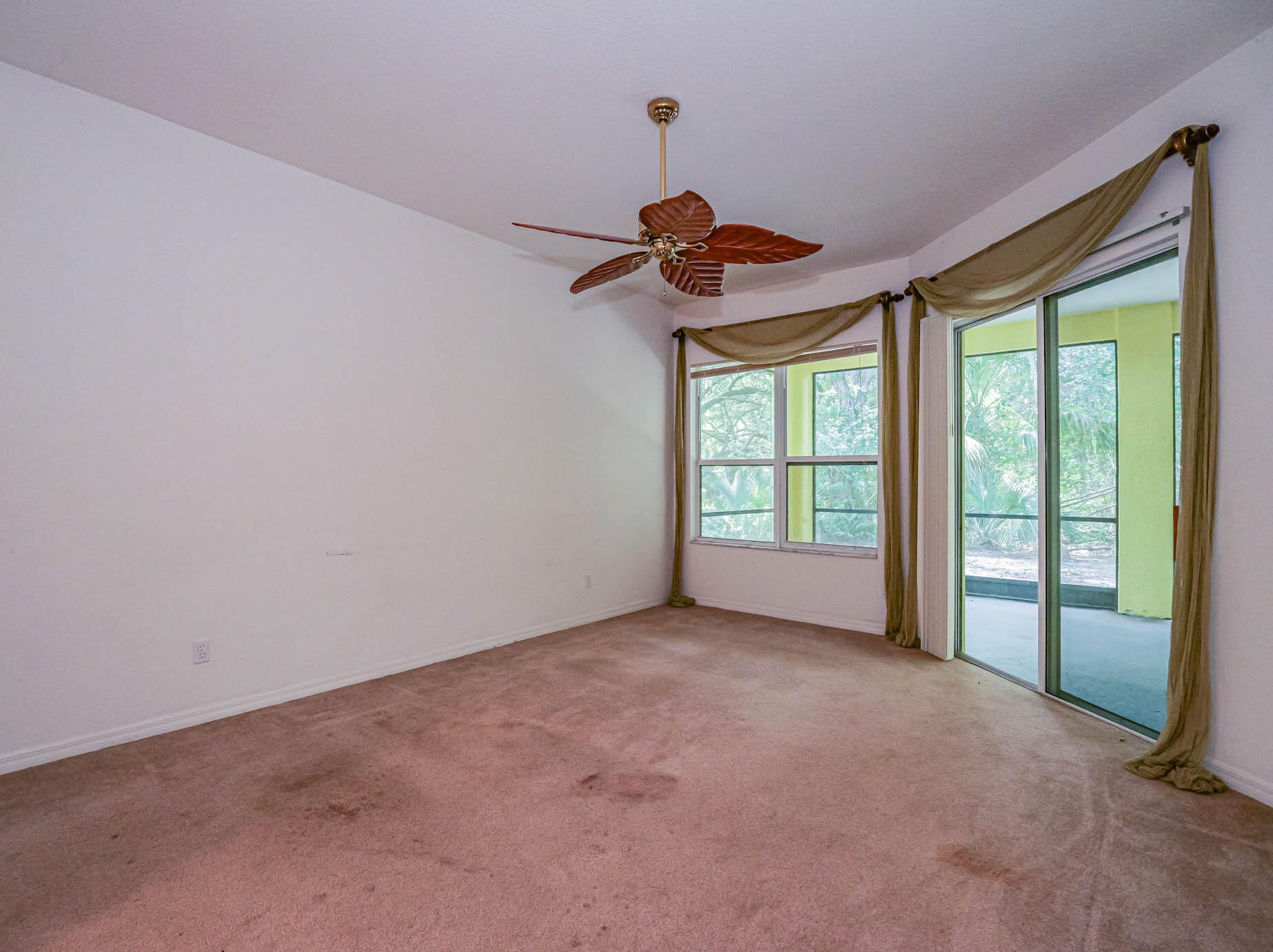 335 25 Ave, Vero Beach FL 32960-3061 exterior