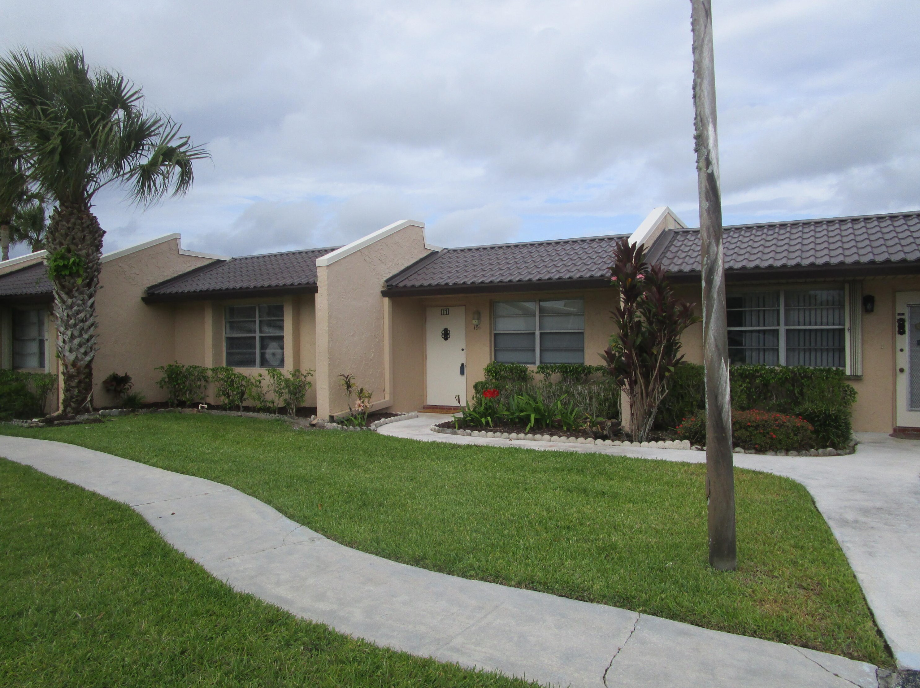 151 Lake Meryl Dr, West Palm Beach, FL 33411