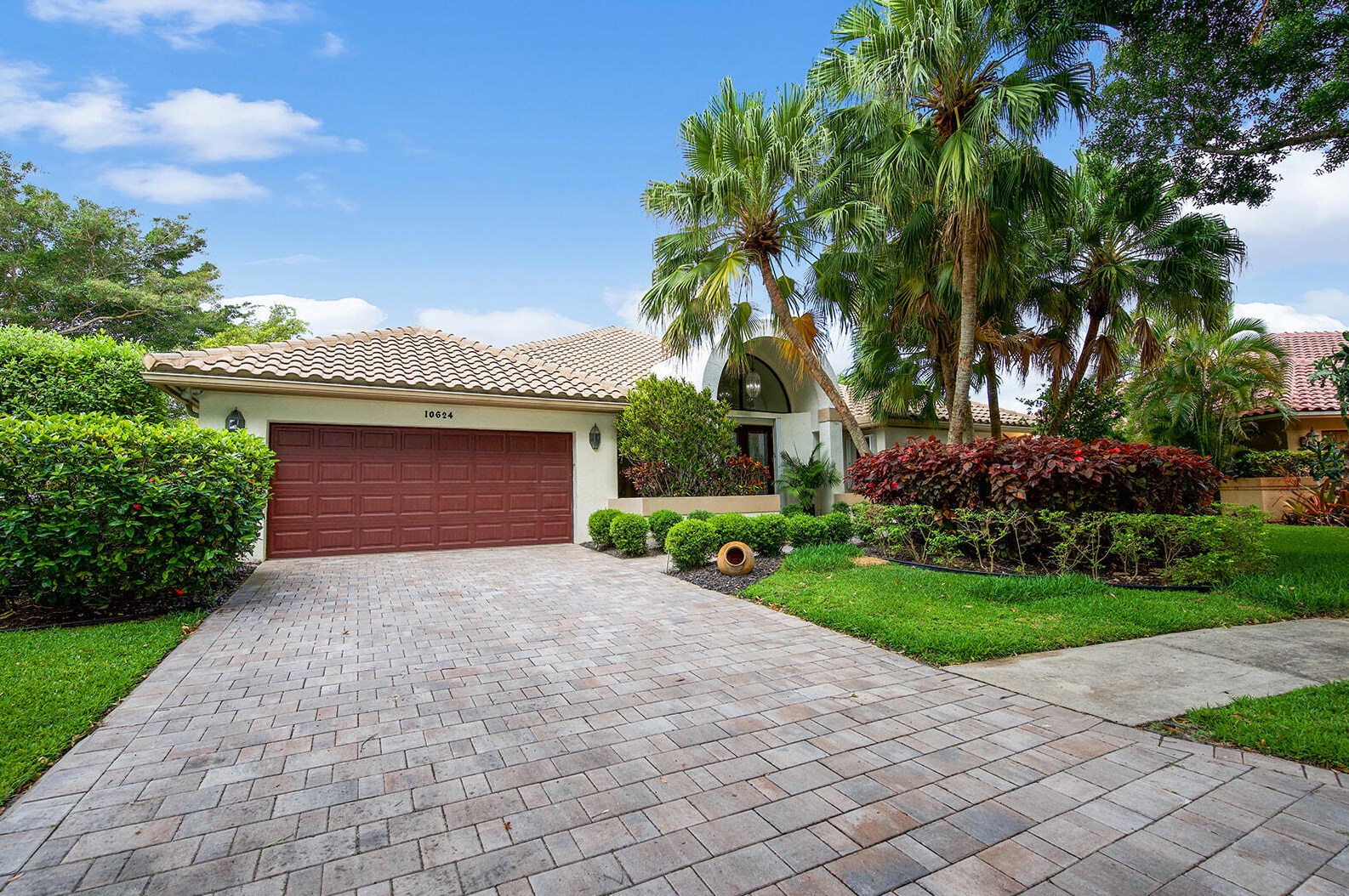 10624 Avenida Santa Ana, Boca Raton, FL 33498-6713