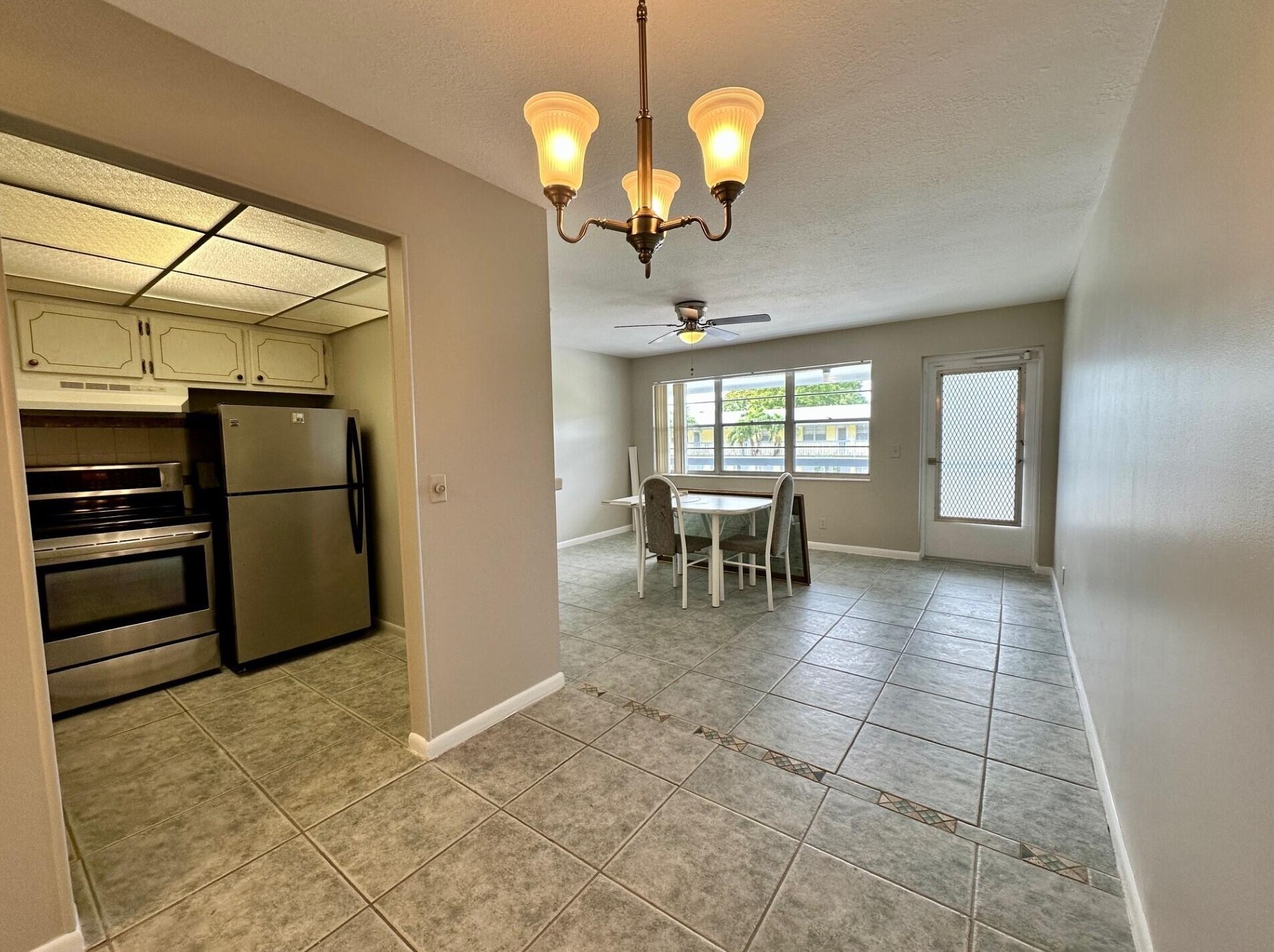 194 Sussex J, West Palm Beach, FL 33417-1351