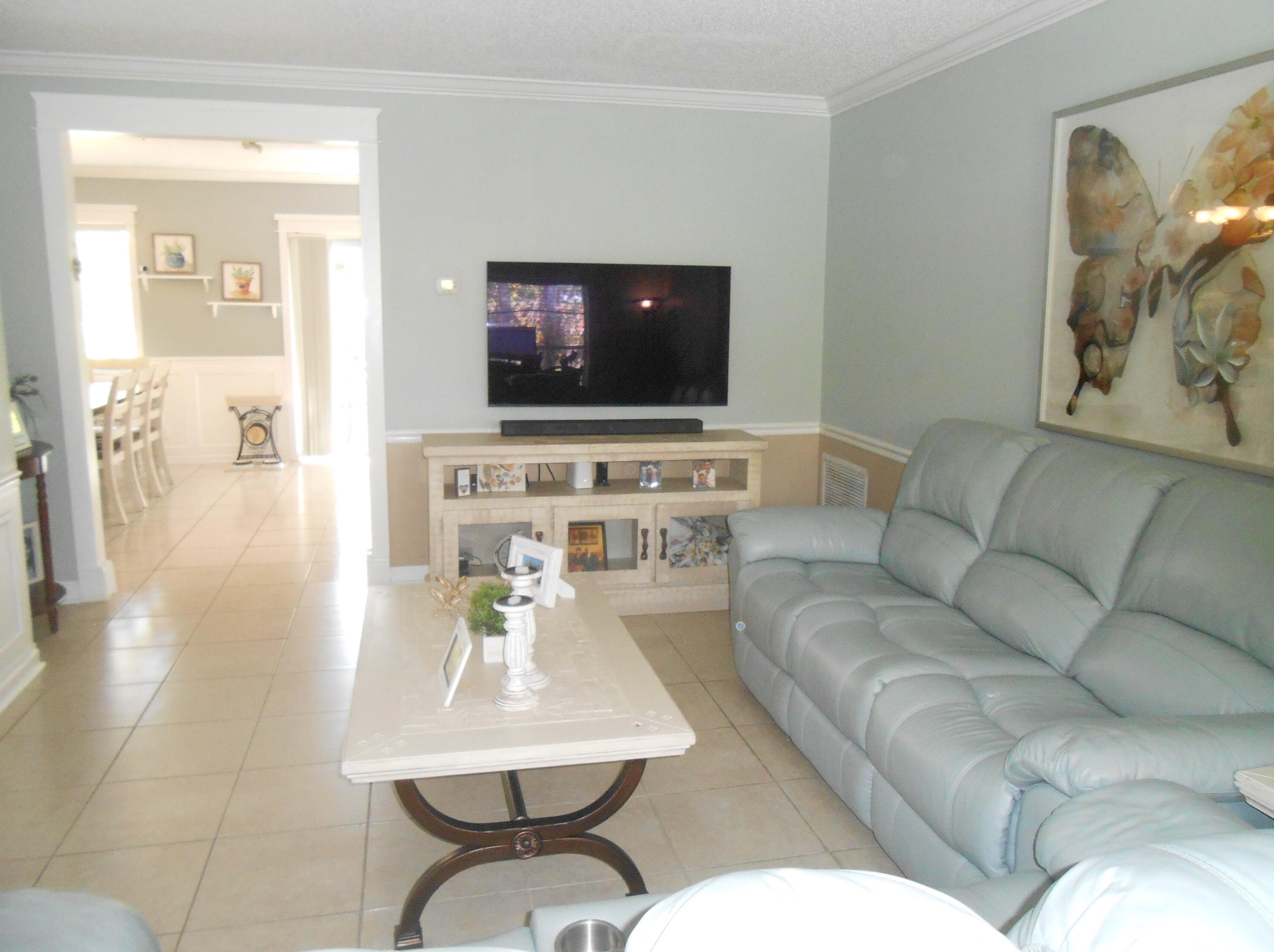 120 Swan Pkwy, West Palm Beach, FL 33411-2924