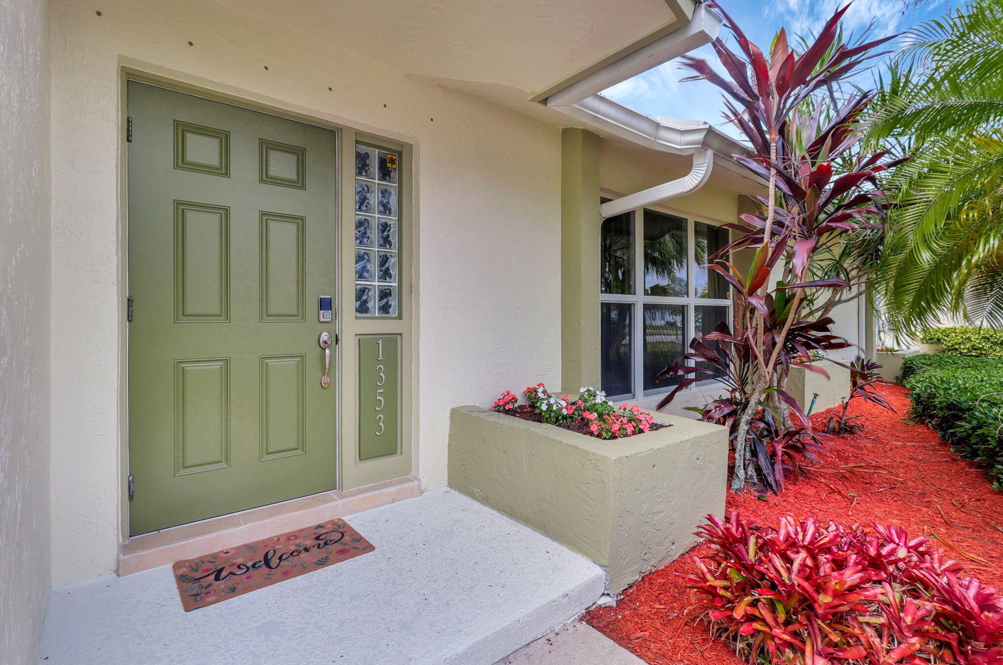 1353 Red Pine Trl, West Palm Beach, FL 33414-5849