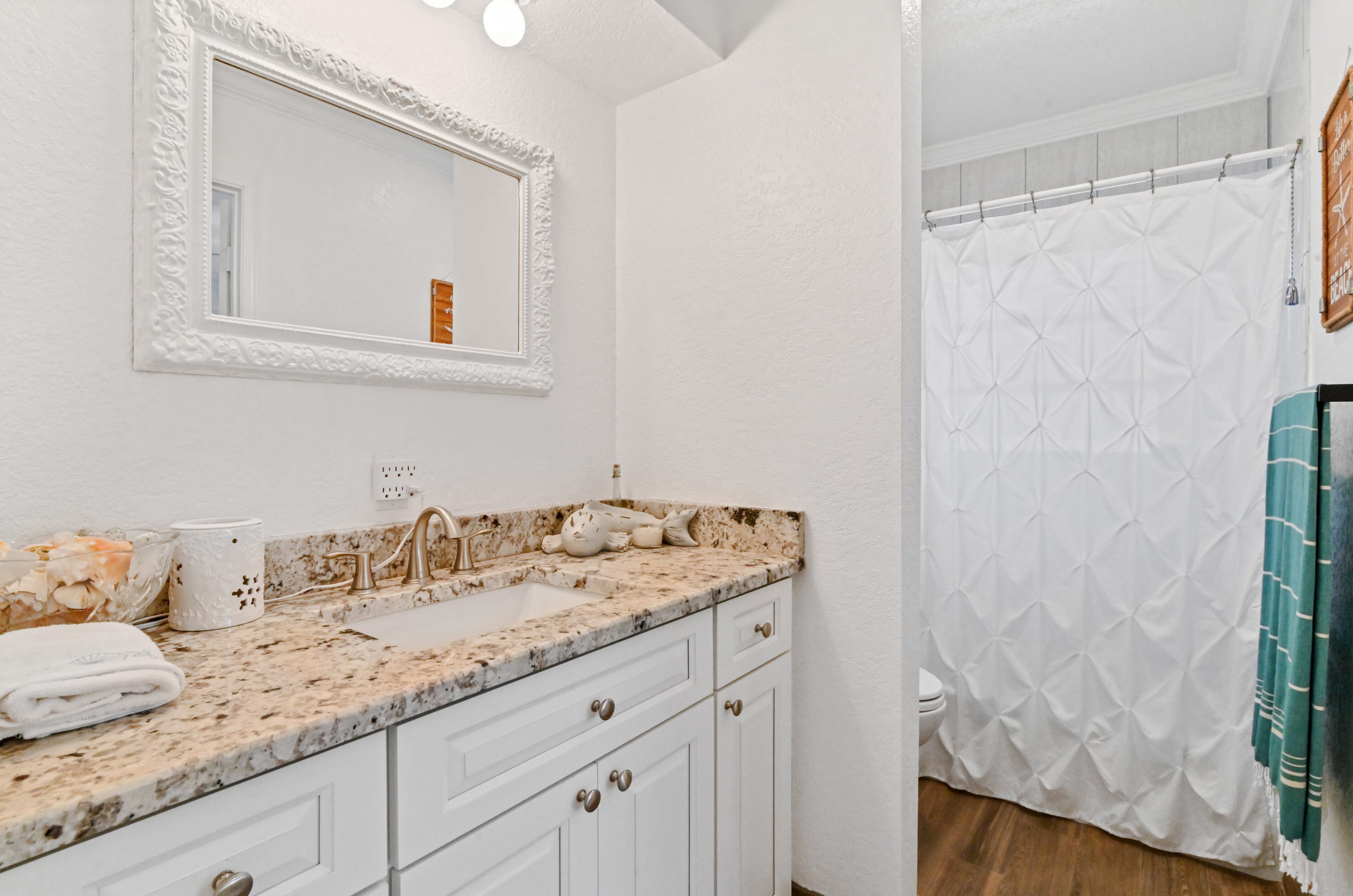 532 Palmway, Lake Worth FL  33460-3125 exterior