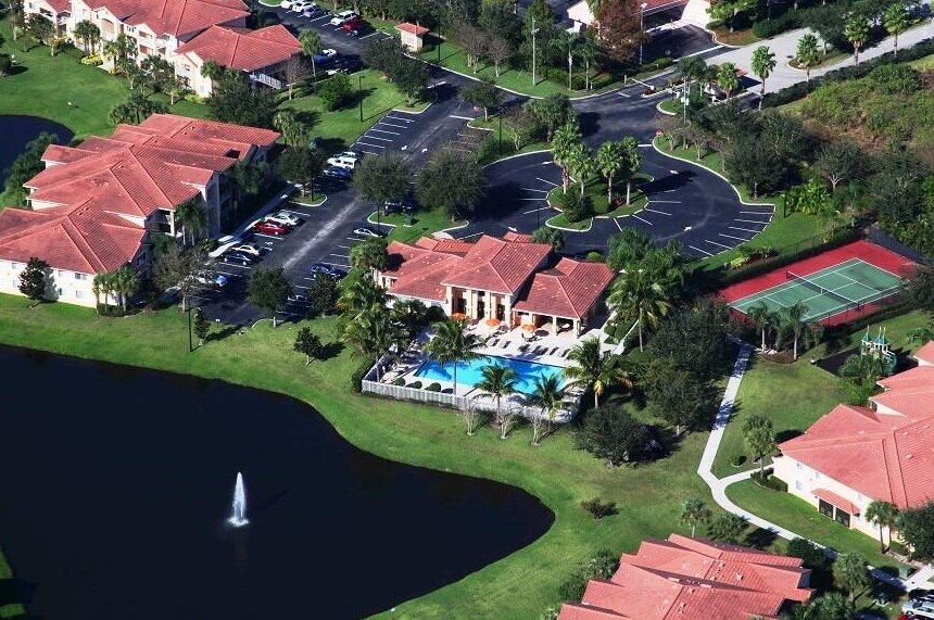 291 Palm Dr, Fort Pierce, FL 34986-1949