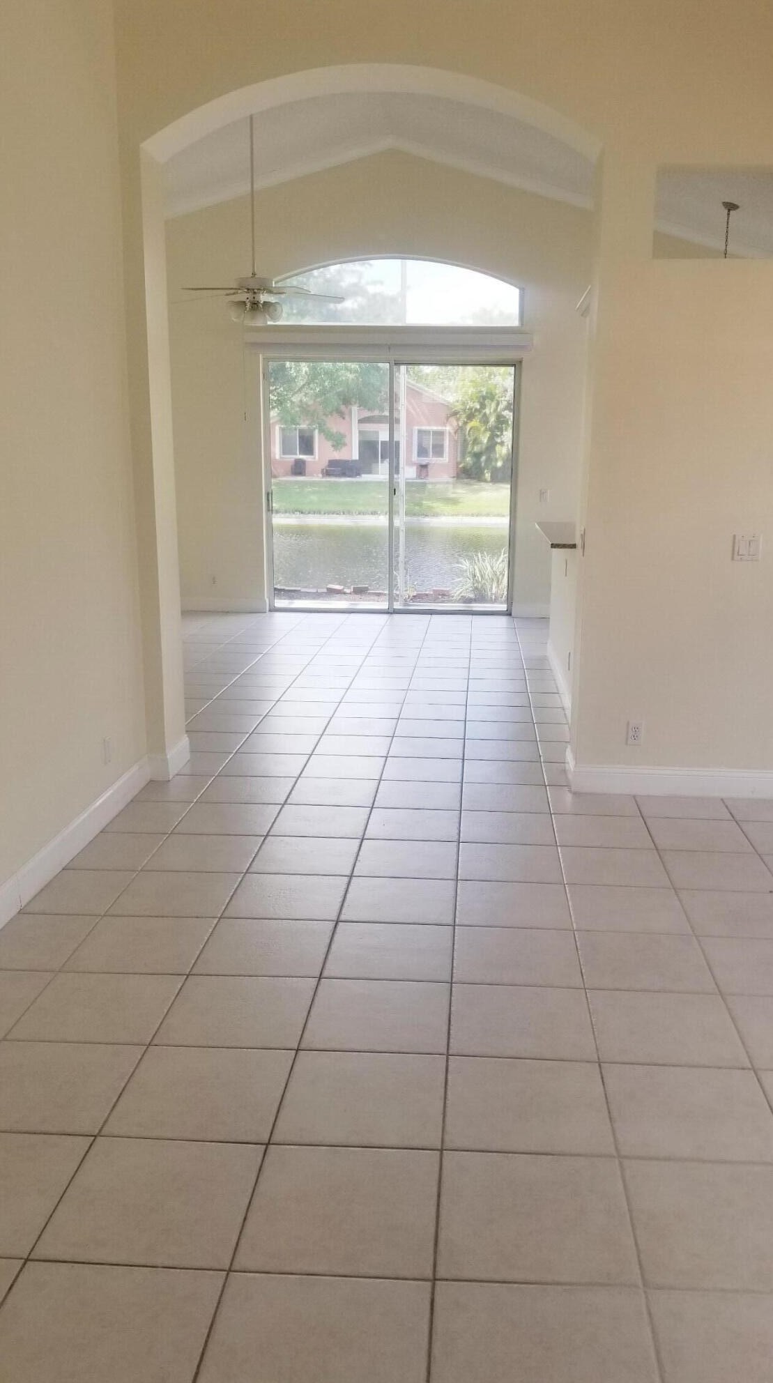 5013 Ibis Pl, Pompano Beach, FL 33073-2402