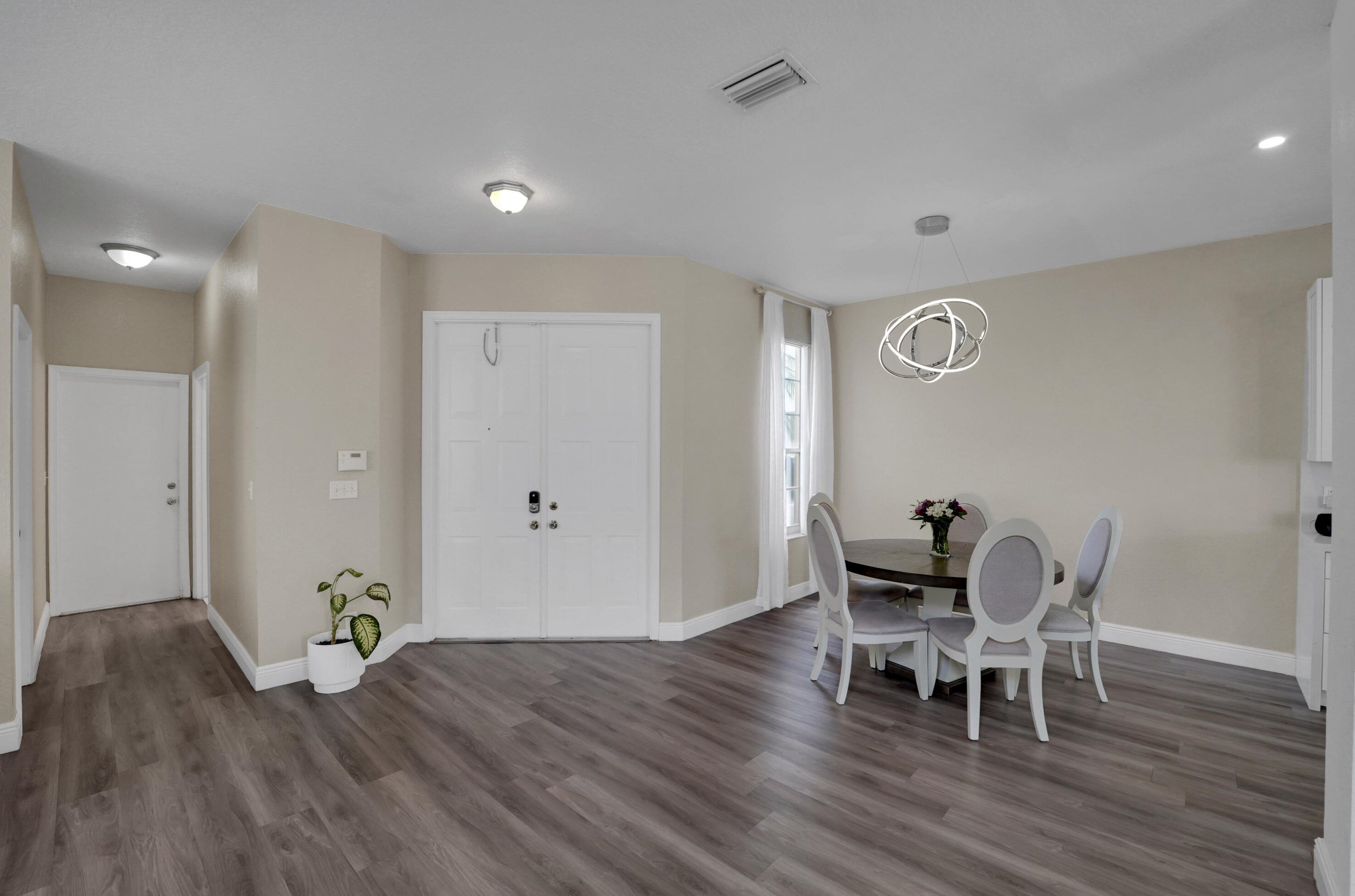 1924 149th Ave, Hollywood FL  33027-4339 exterior