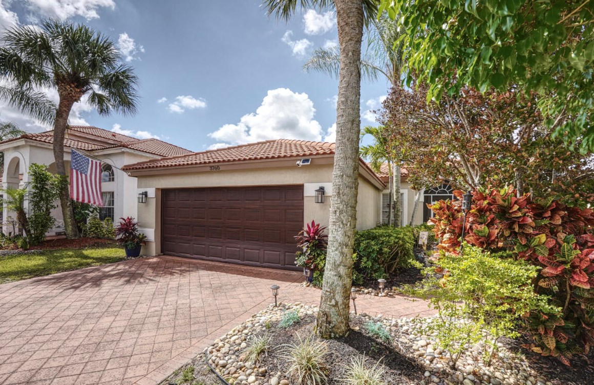 3760 Miramontes Cir, West Palm Beach, FL 33414-8826