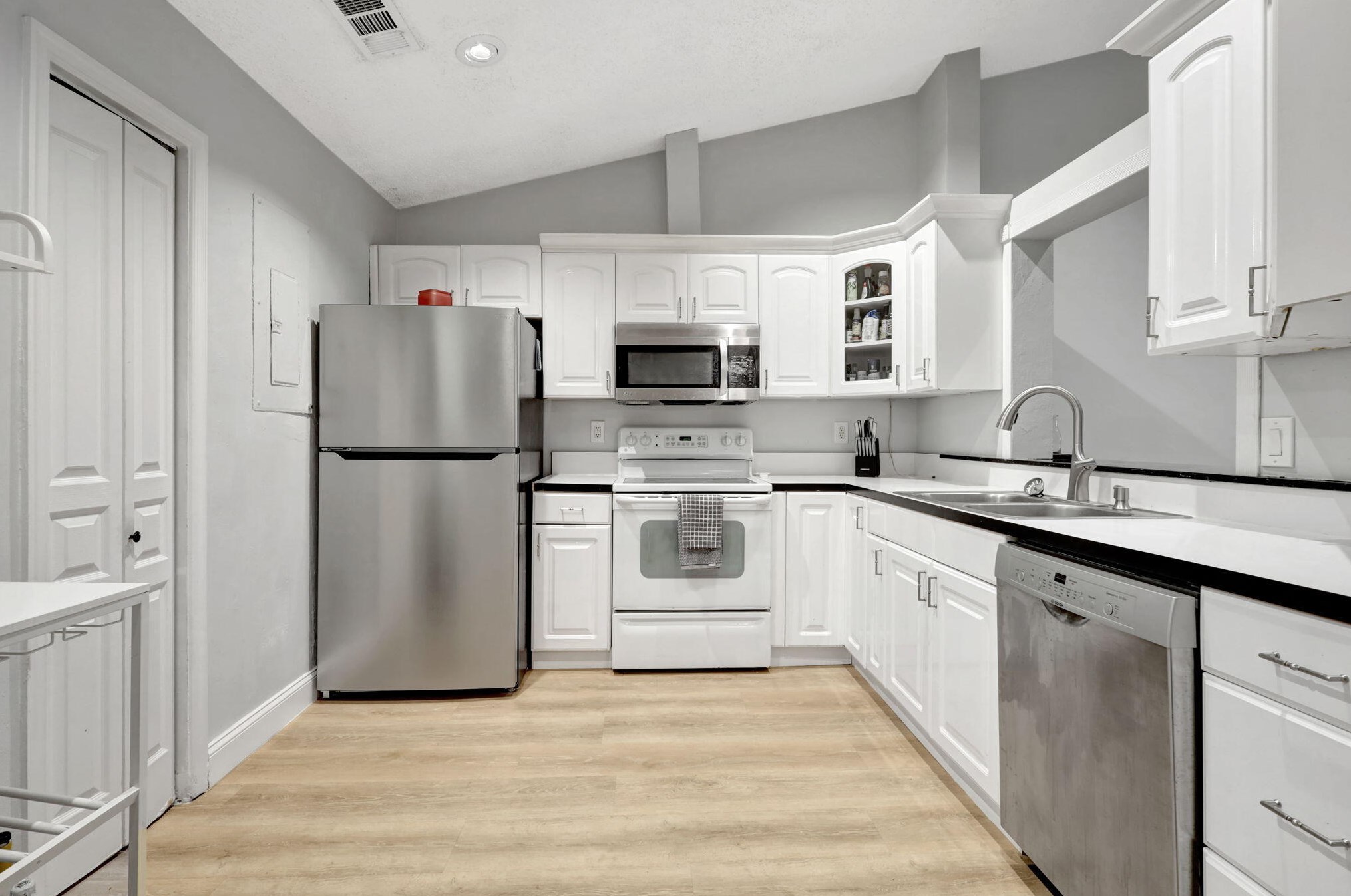 3091 Inglewood Ter, Boca Raton, FL 33431-6534