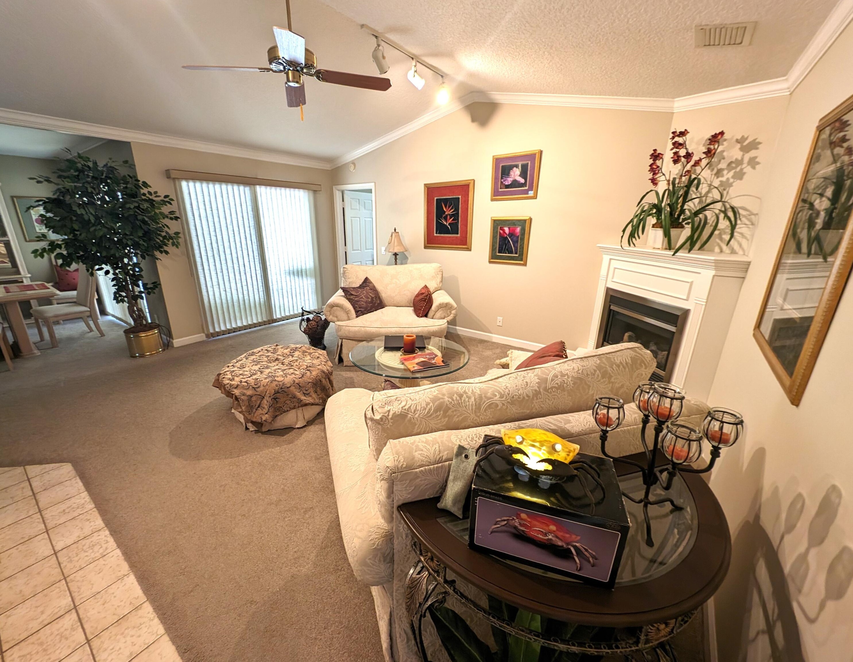 13598 158 St, Jupiter FL 33478-6666 exterior