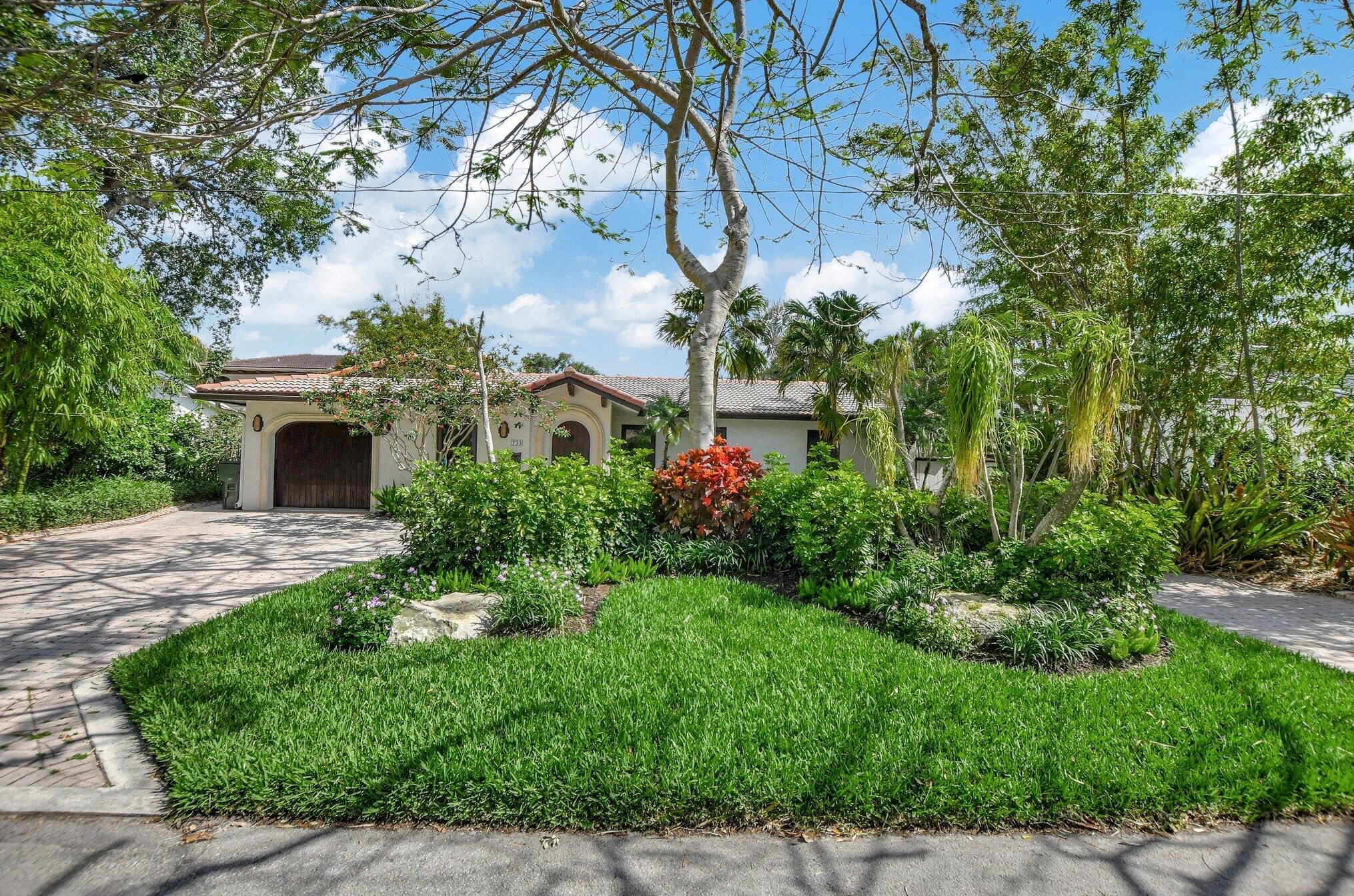 733 6th St, Boca Raton, FL 33486-3555