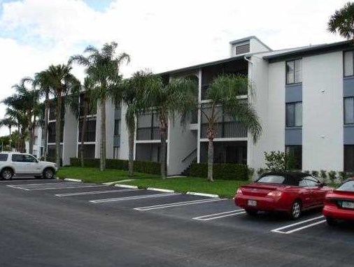 1113 Green Pine Blvd #e3, West Palm Beach, FL 33409
