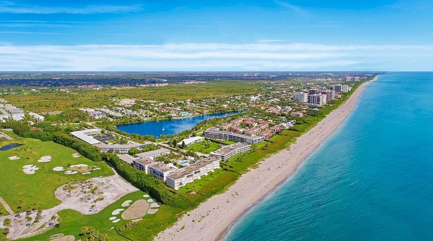 50 Celestial Way, West Palm Beach FL  33408-2349 exterior